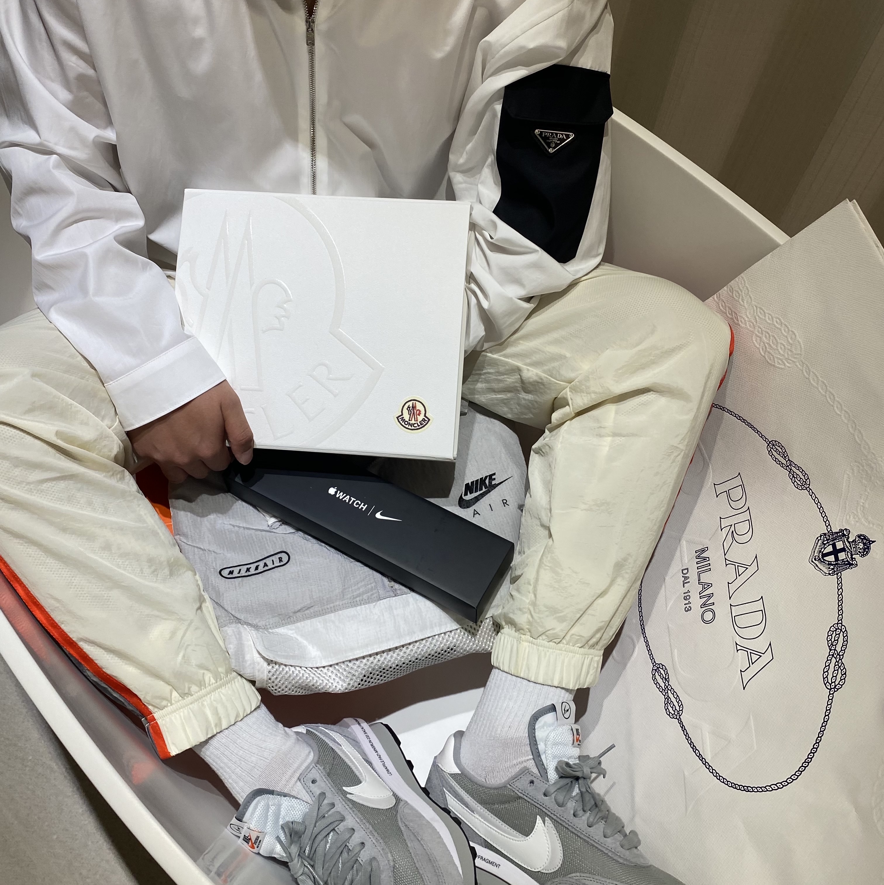 Nike x Sacai x Fragment LDWaffle Light Smoke Grey 착용 스타일