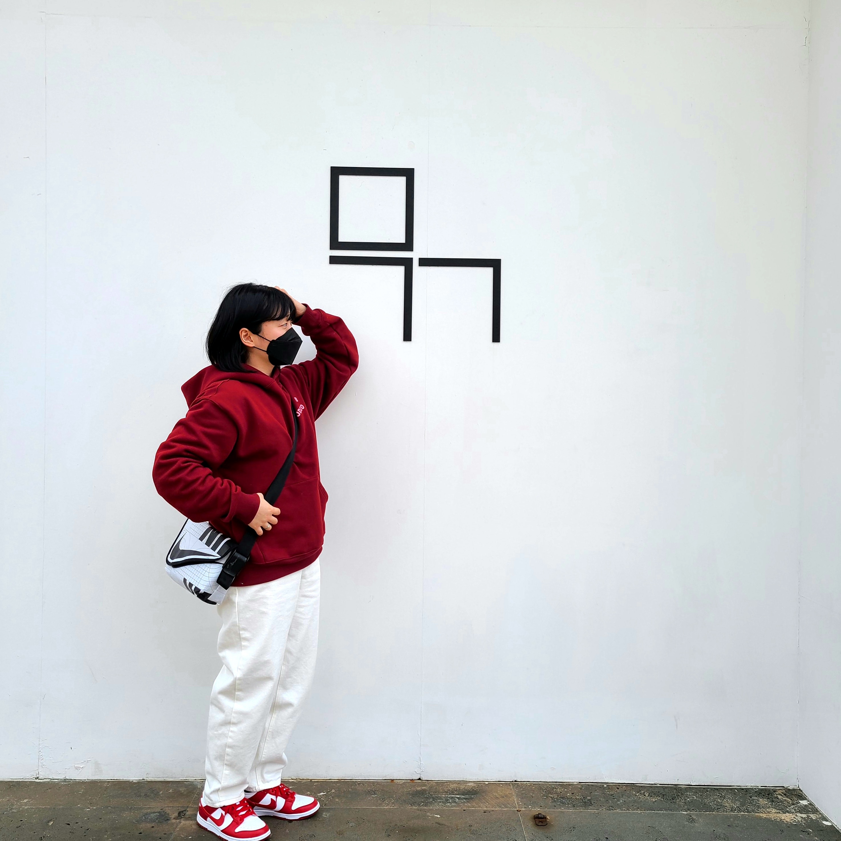 (W) Nike Dunk Low Next Nature Gym Red, IAB Studio Hoodie Raspberry 착용 스타일