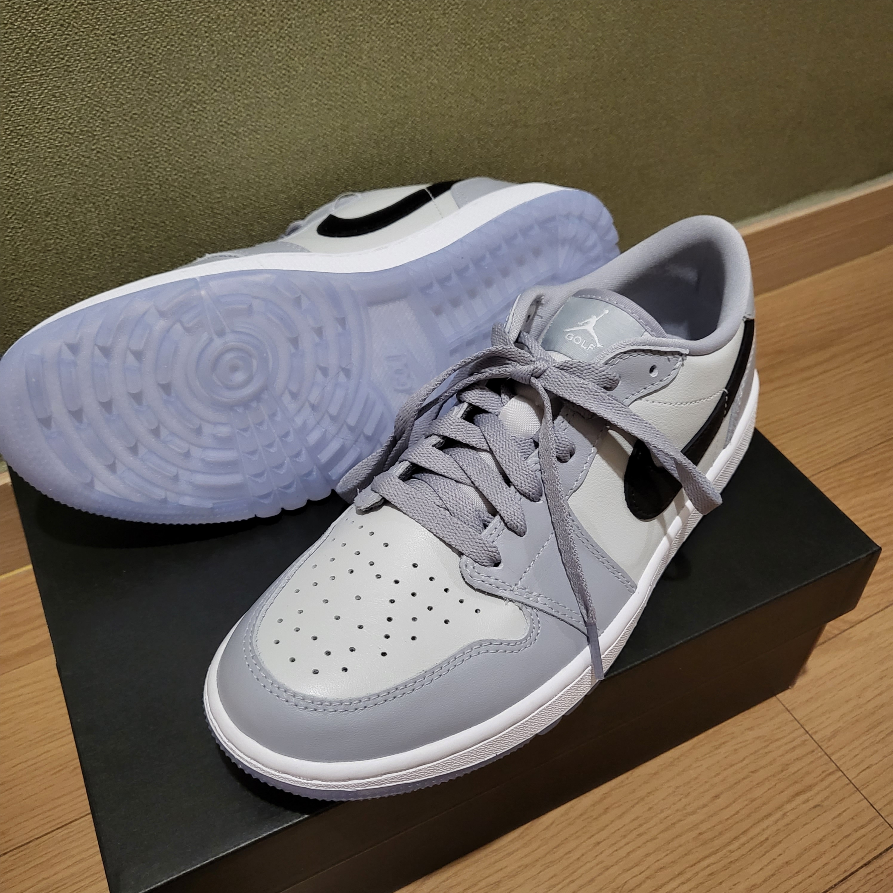 Jordan 1 Low Golf Wolf Grey 착용 스타일