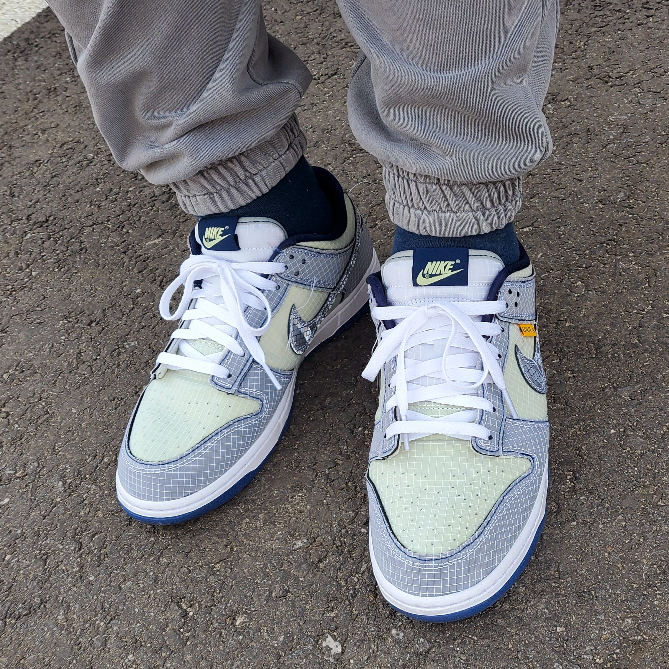 Nike x Union Dunk Low Passport Pack Pistachio 착용 스타일 - 3