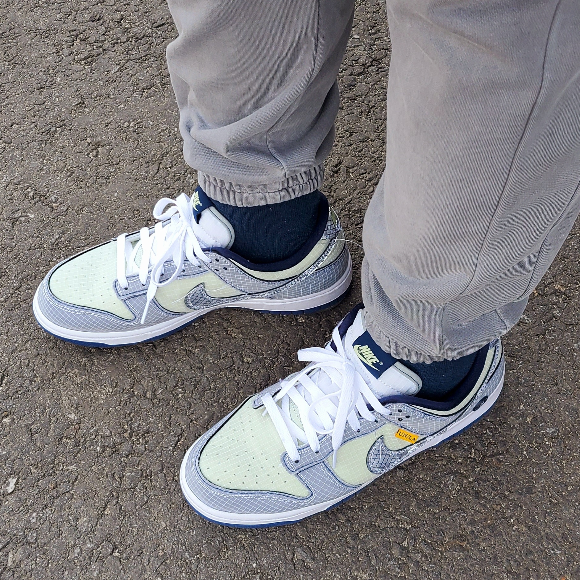 Nike x Union Dunk Low Passport Pack Pistachio 착용 스타일 - 2