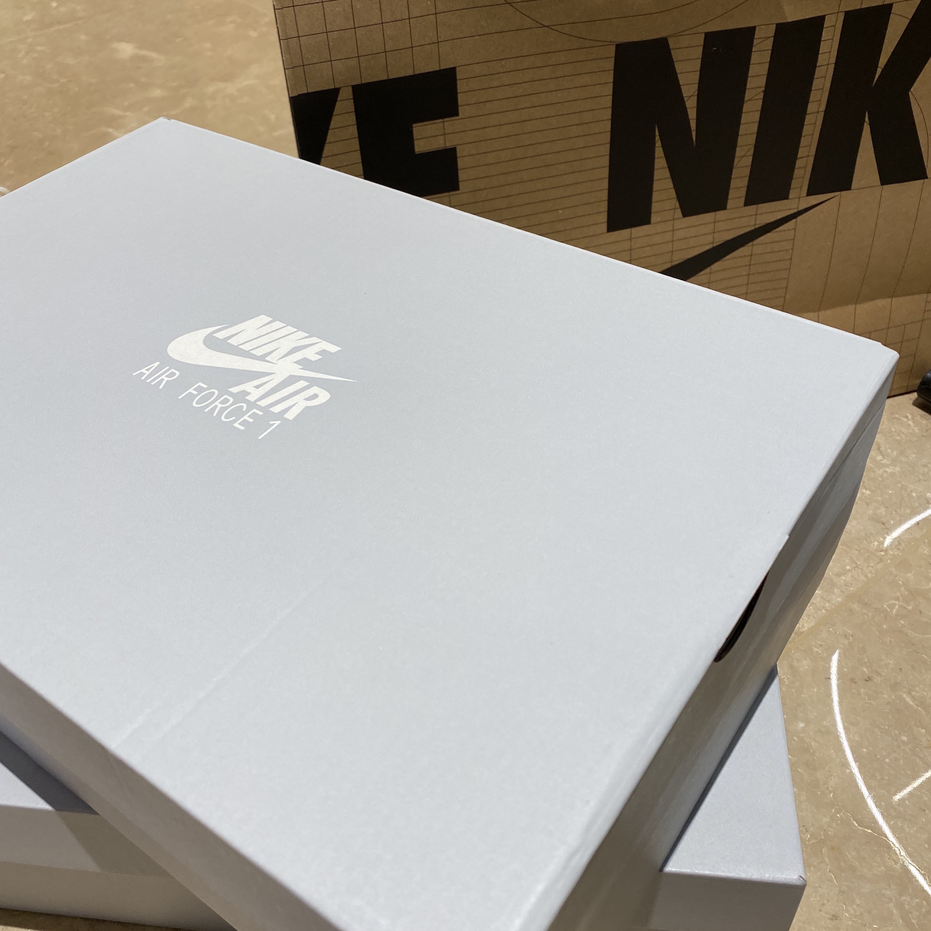 Nike Air Force 1 '07 Low White 착용 스타일 - 2