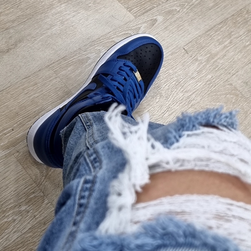 Jordan 1 Retro High OG Dark Marina Blue 착용 스타일