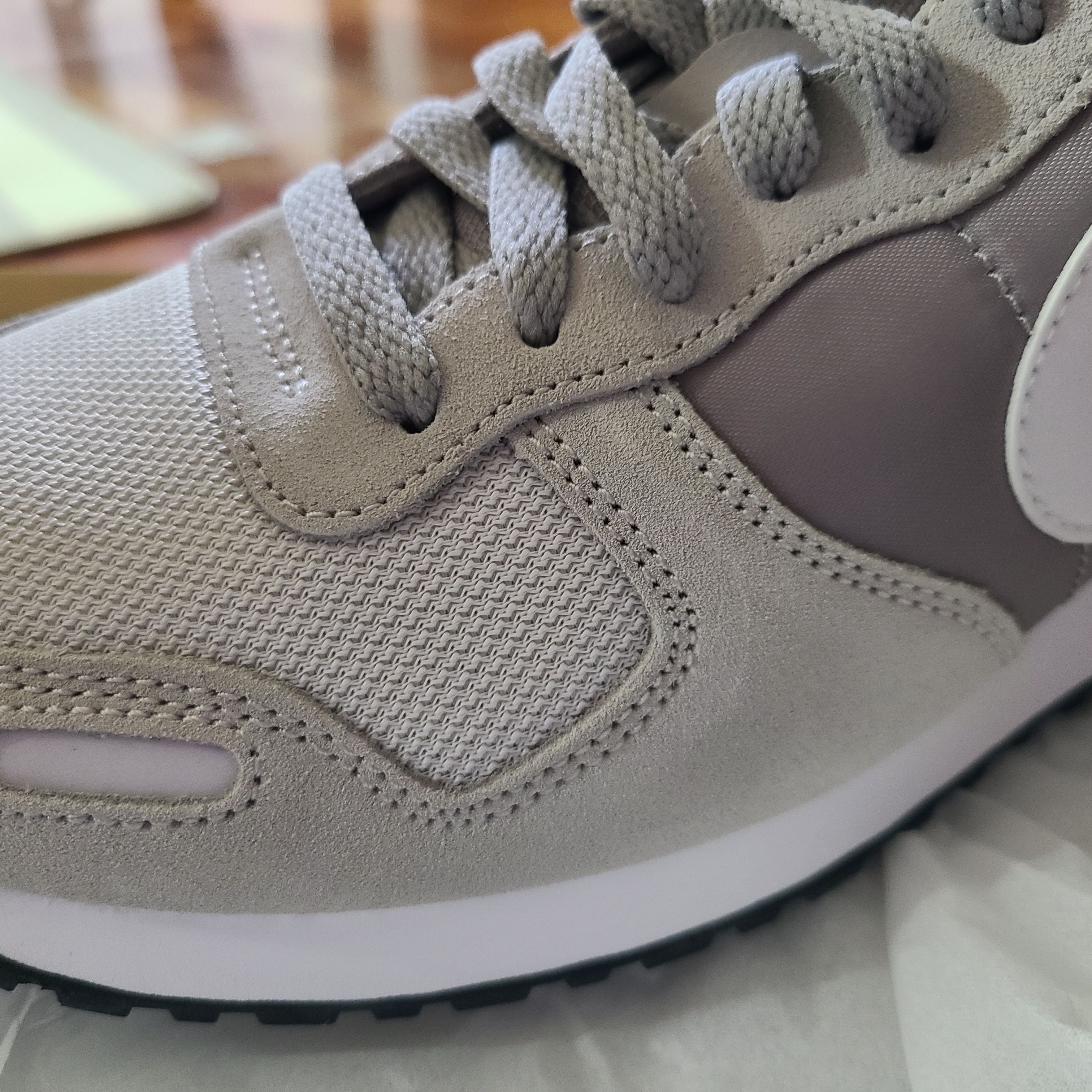Nike Air Vortex Vast Grey 착용 스타일 - 4