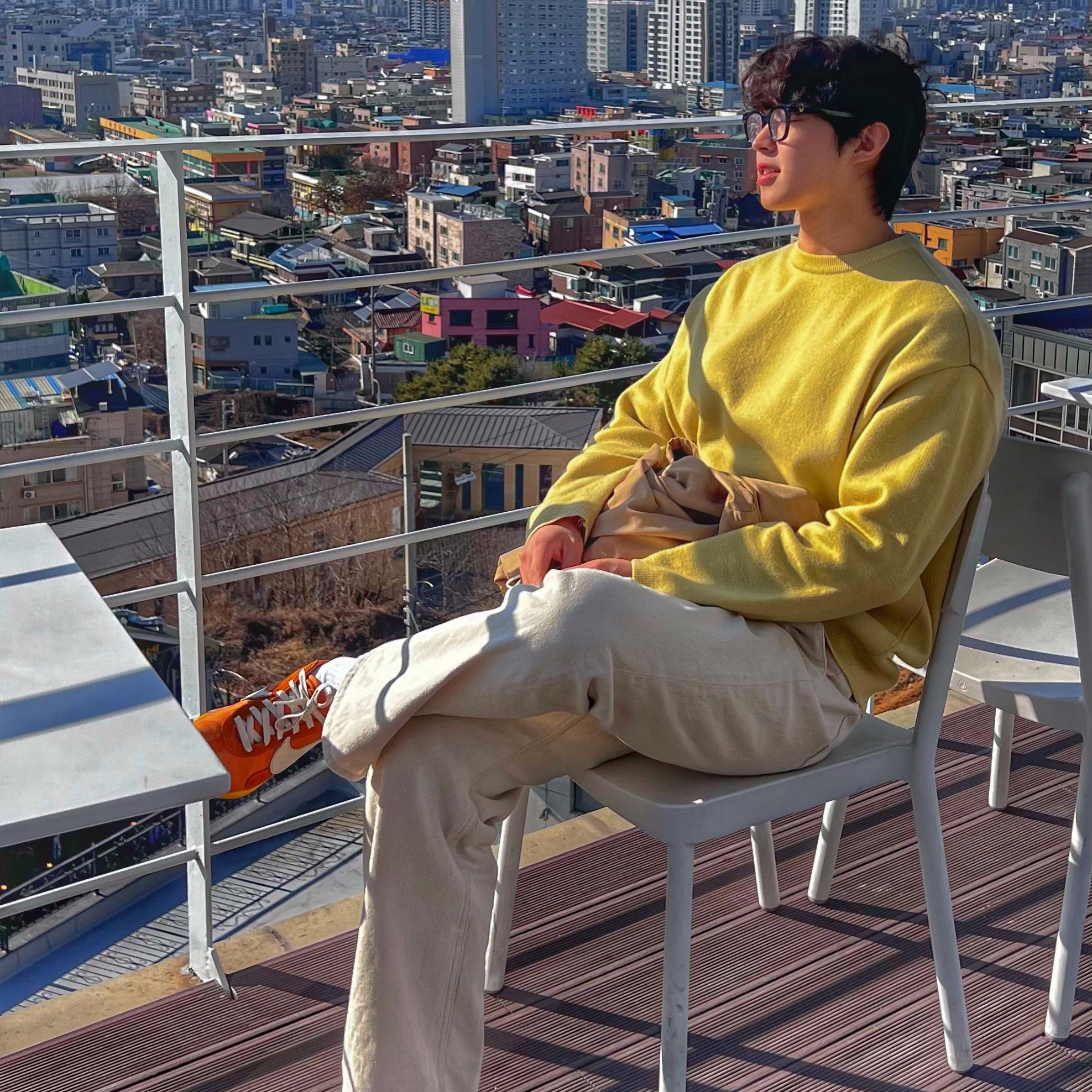 Nike Moon Racer Monarch 착용 스타일