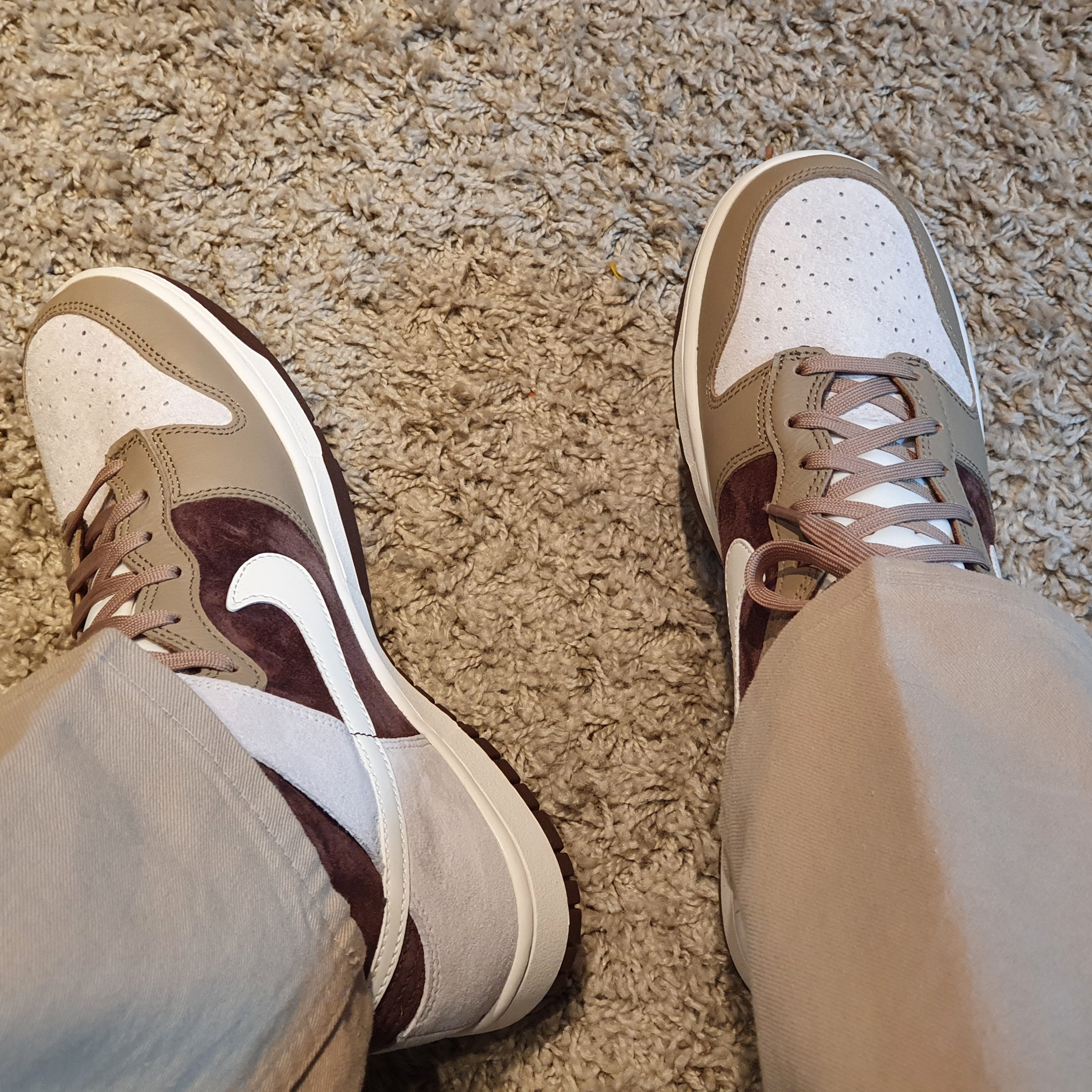 Nike Dunk High Retro PRM Light Chocolate 착용 스타일 - 1