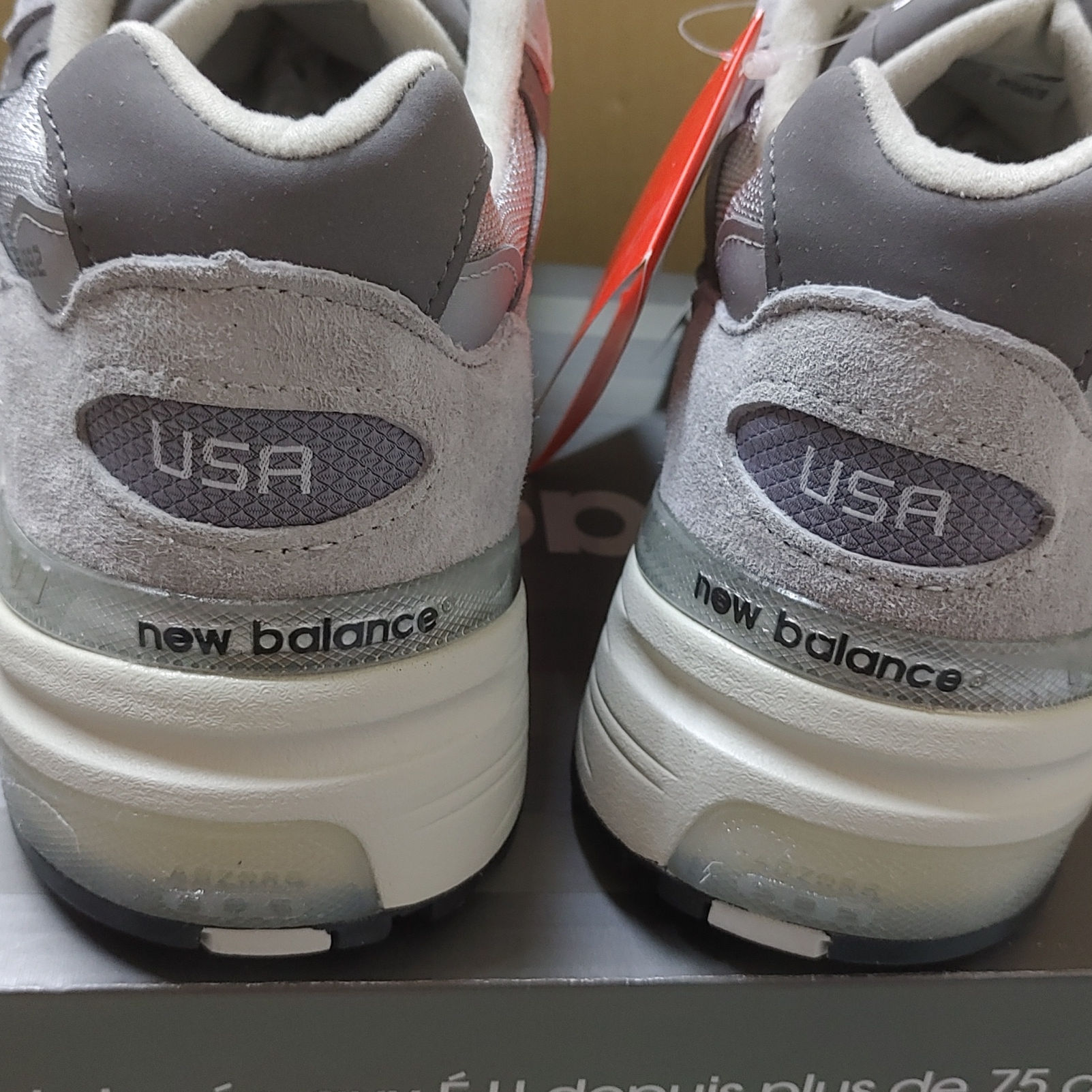 New Balance 992 Made in USA Grey - D Standard 착용 스타일 - 2