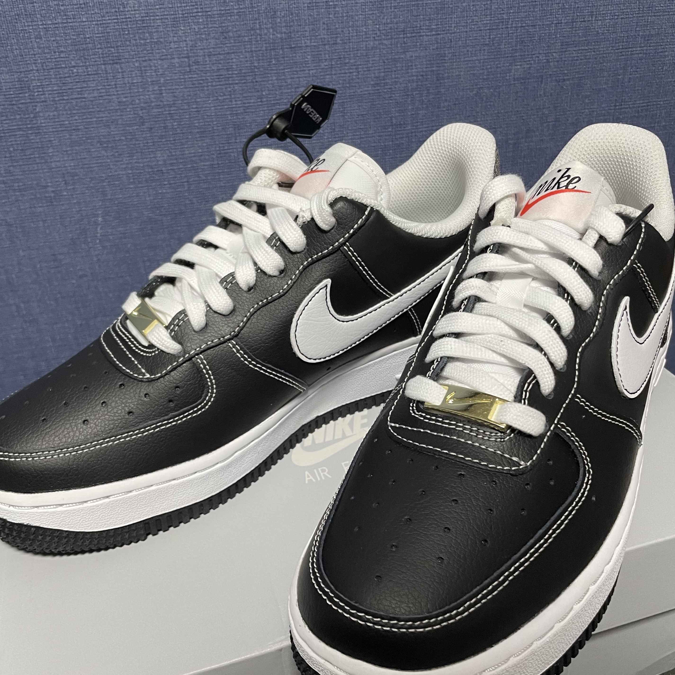 Nike Air Force 1 '07 First Use Black White 착용 스타일