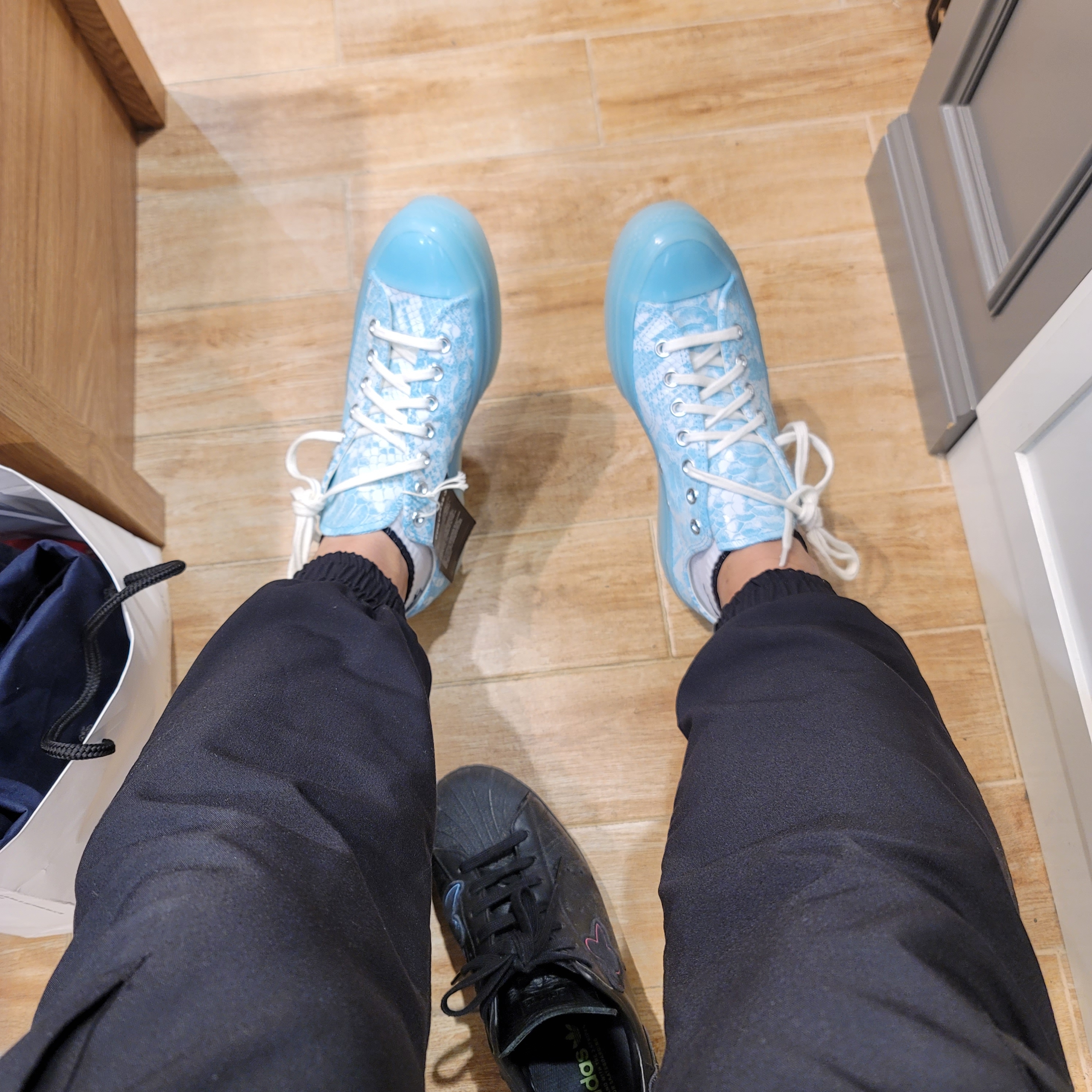 Converse x Golf Wang Chuck 70 Ox Snake Blue Topaz 착용 스타일 - 1