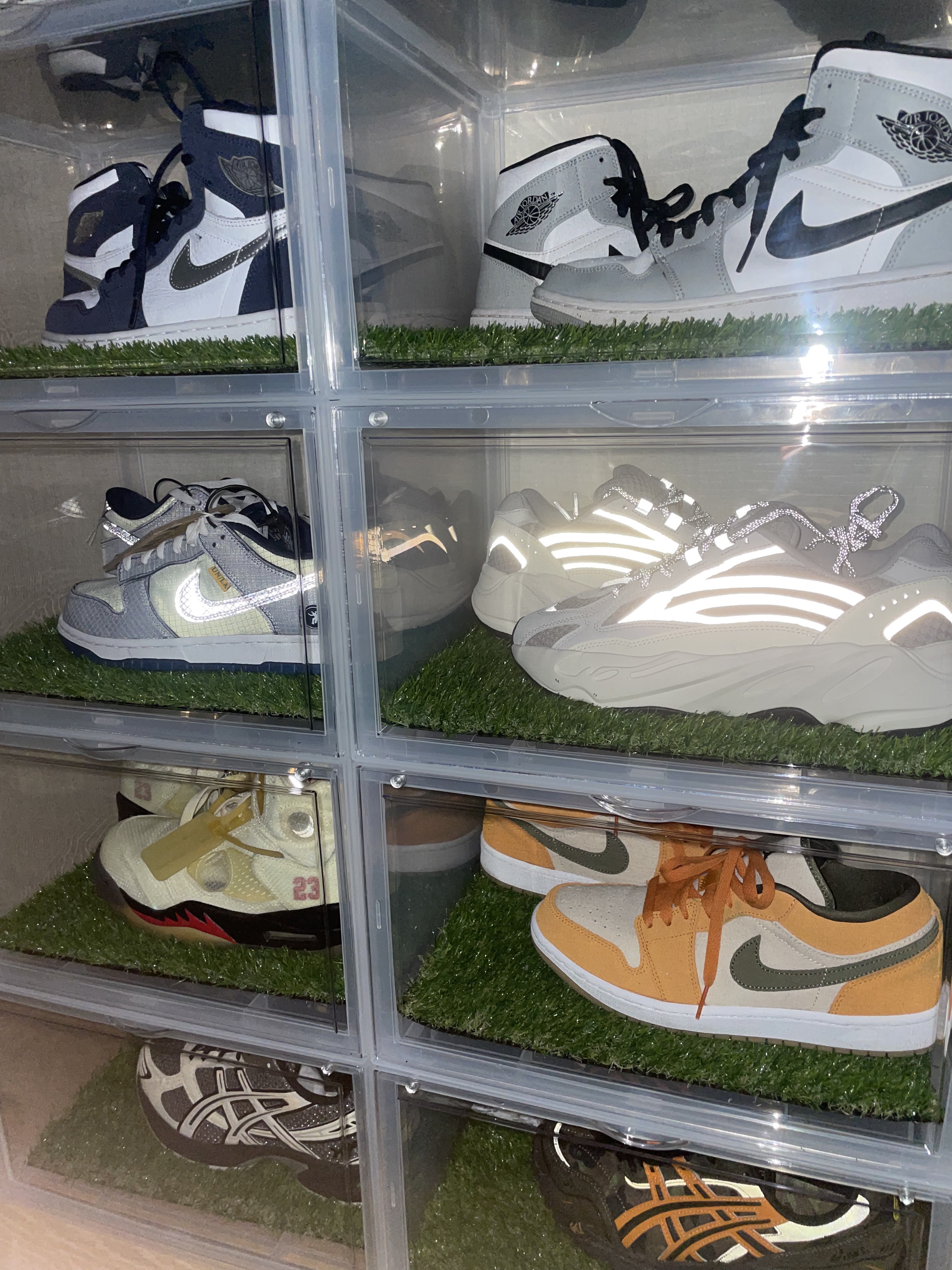 Nike x Union Dunk Low Passport Pack Pistachio, Adidas Yeezy Boost 700 V2 Static 2022 착용 스타일