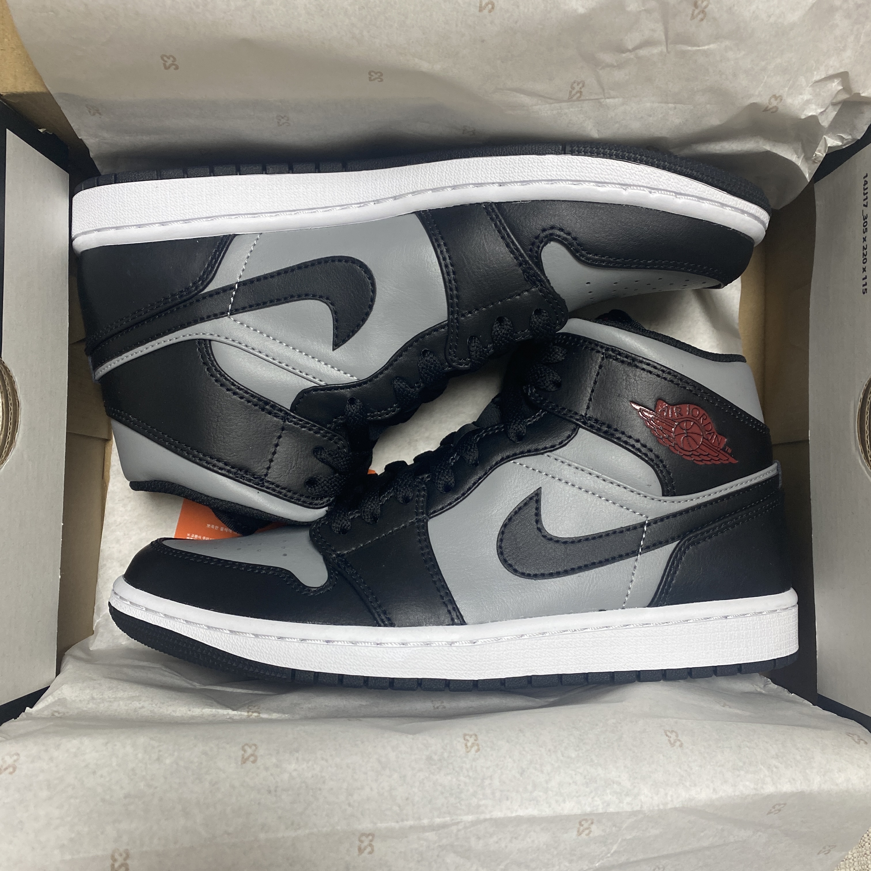 Jordan 1 Mid Shadow 착용 스타일 - 2