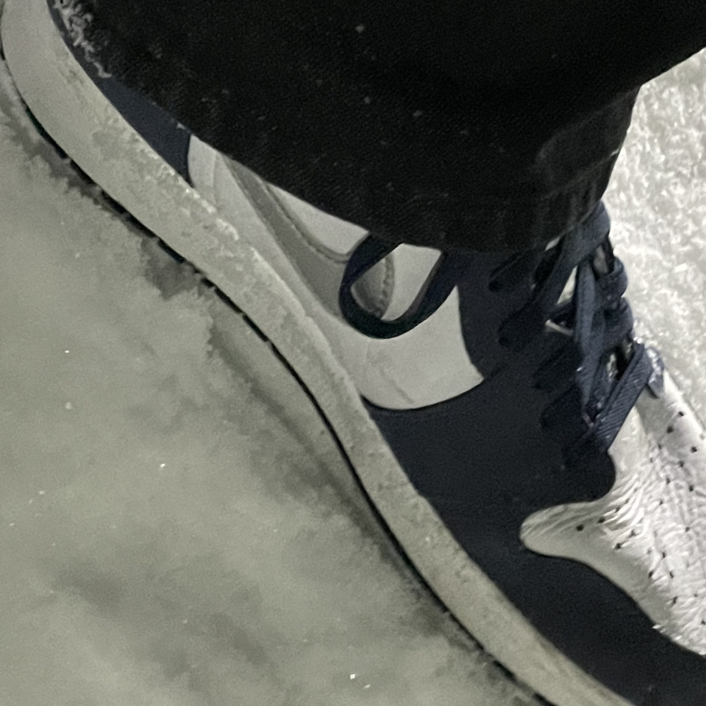 Jordan 1 Retro High OG CO.JP Midnight Navy 착용 스타일