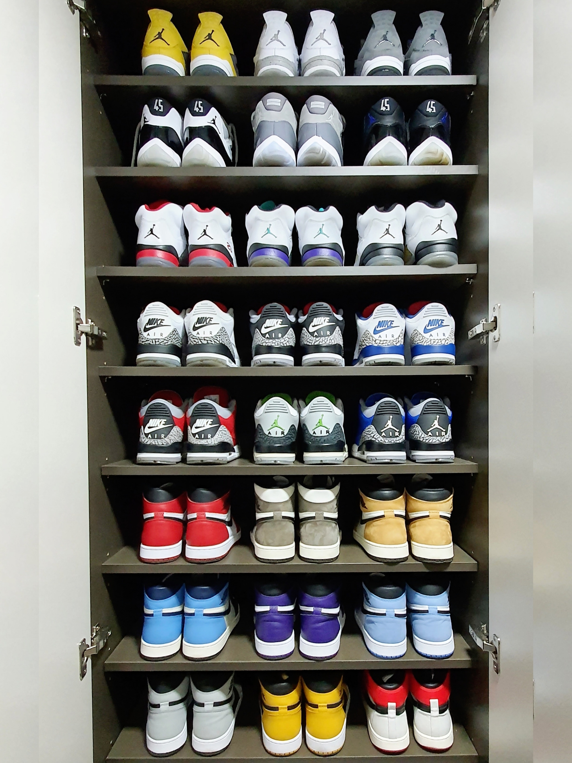Jordan 11 Retro Concord 2018, Jordan 4 Retro Tour Yellow 착용 스타일