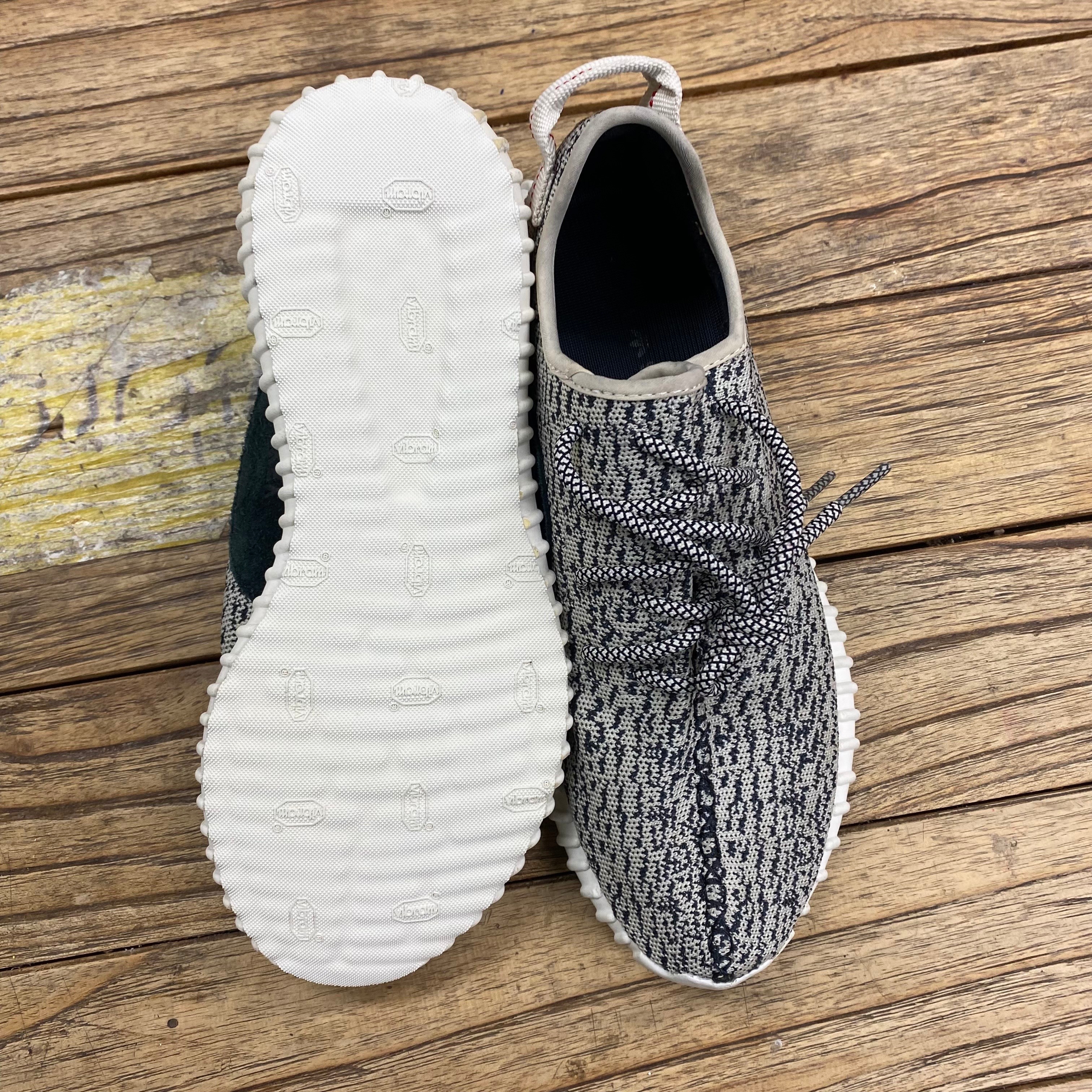 Adidas Yeezy Boost 350 Turtledove 2015 착용 스타일 - 1