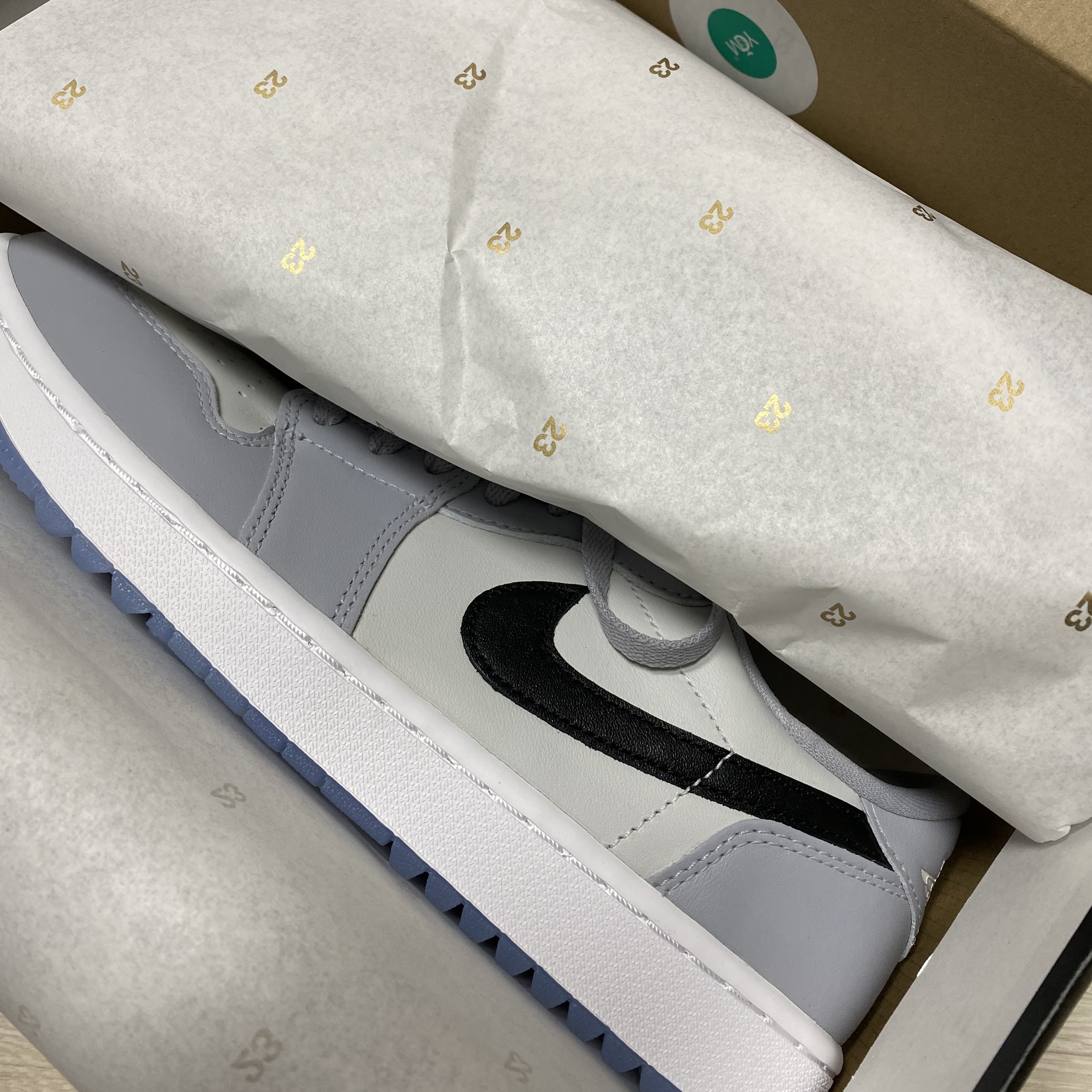 Jordan 1 Low Golf Wolf Grey 착용 스타일