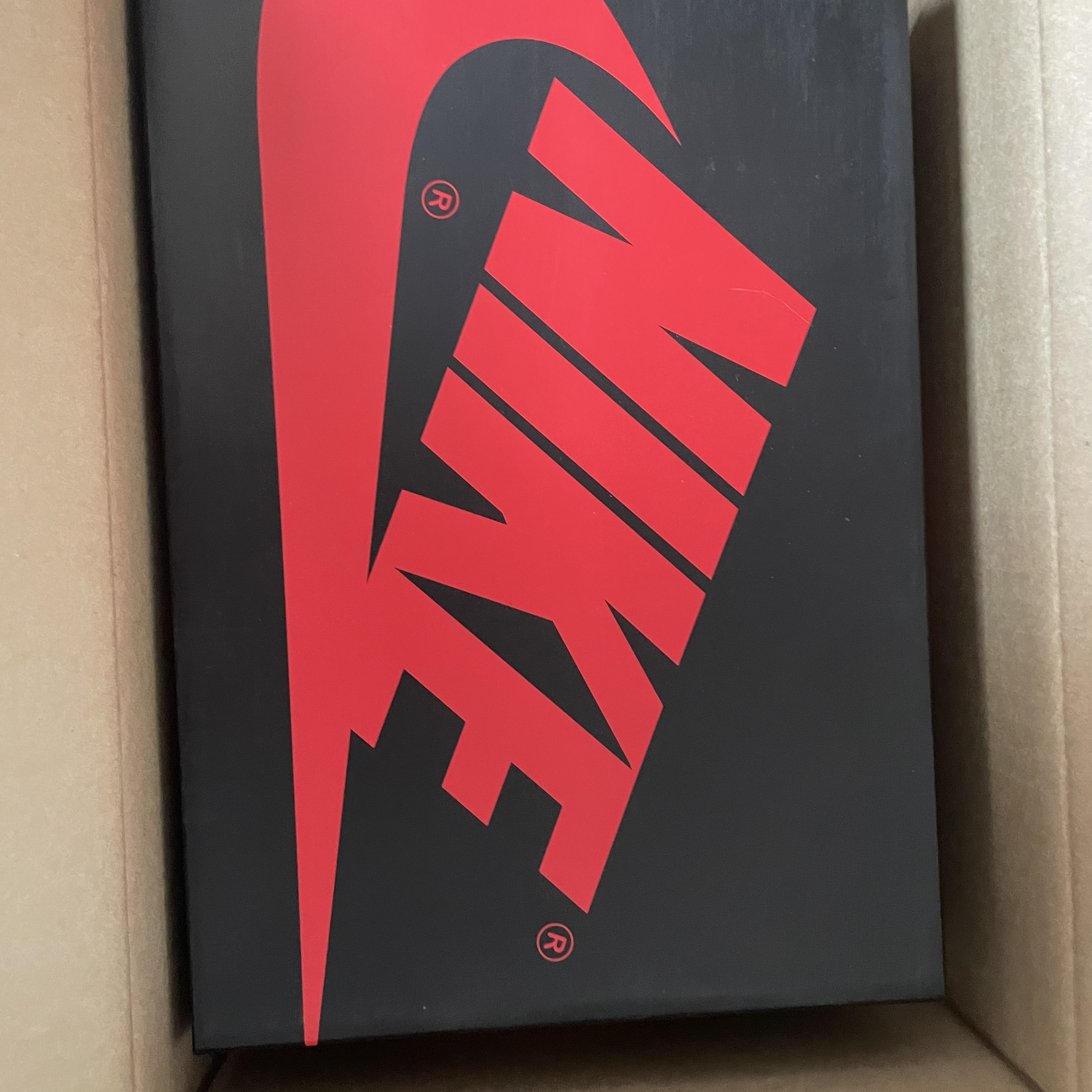 Jordan 1 Retro High OG Bloodline 착용 스타일 - 1