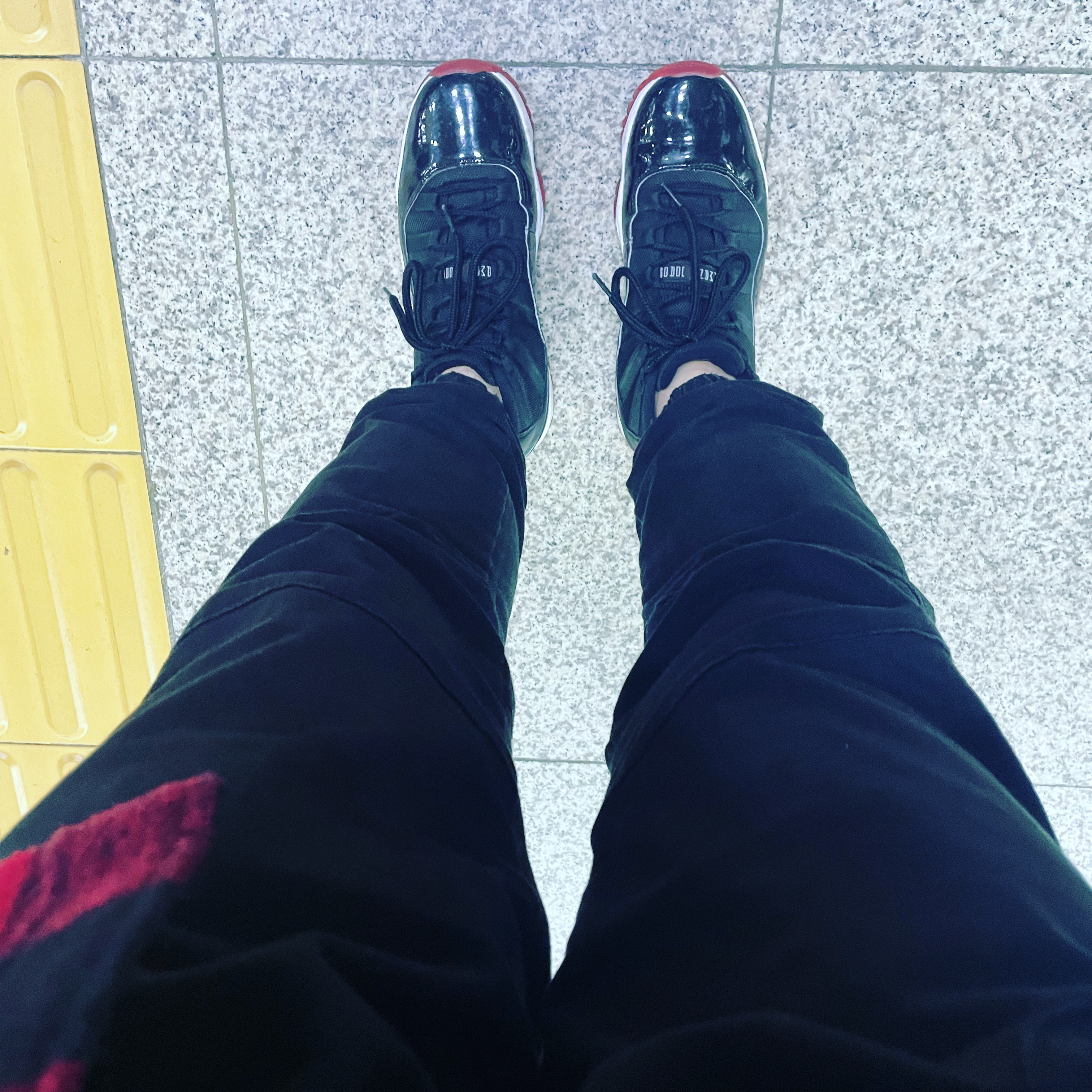 Jordan 11 Retro Bred 2019 착용 스타일