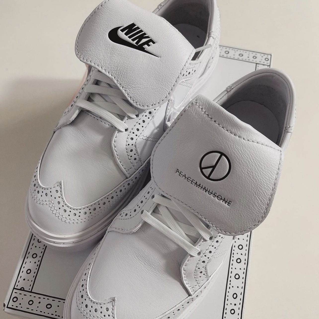 Nike x Peaceminusone Kwondo1 White 착용 스타일