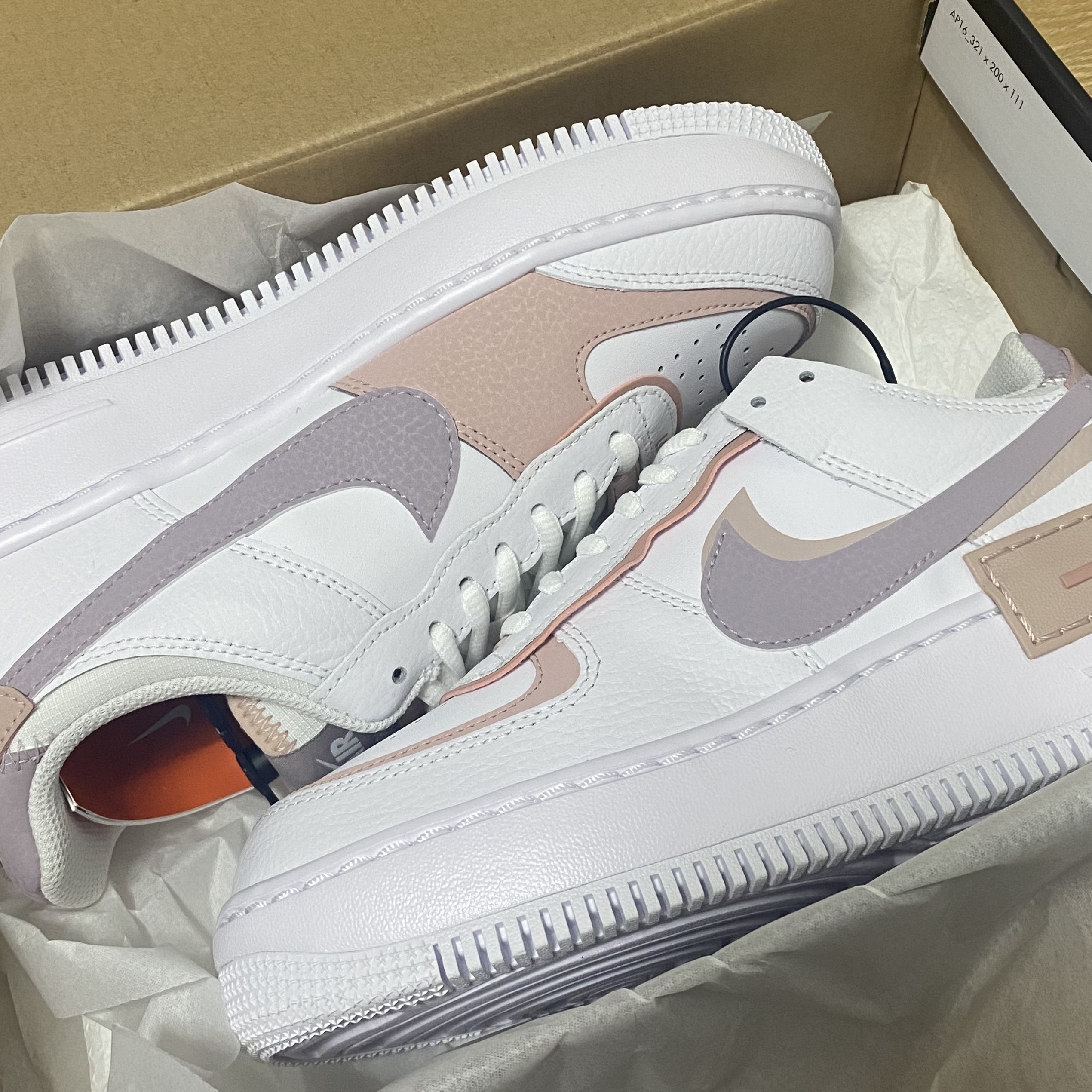 (W) Nike Air Force 1 Shadow White Pink Oxford 착용 스타일