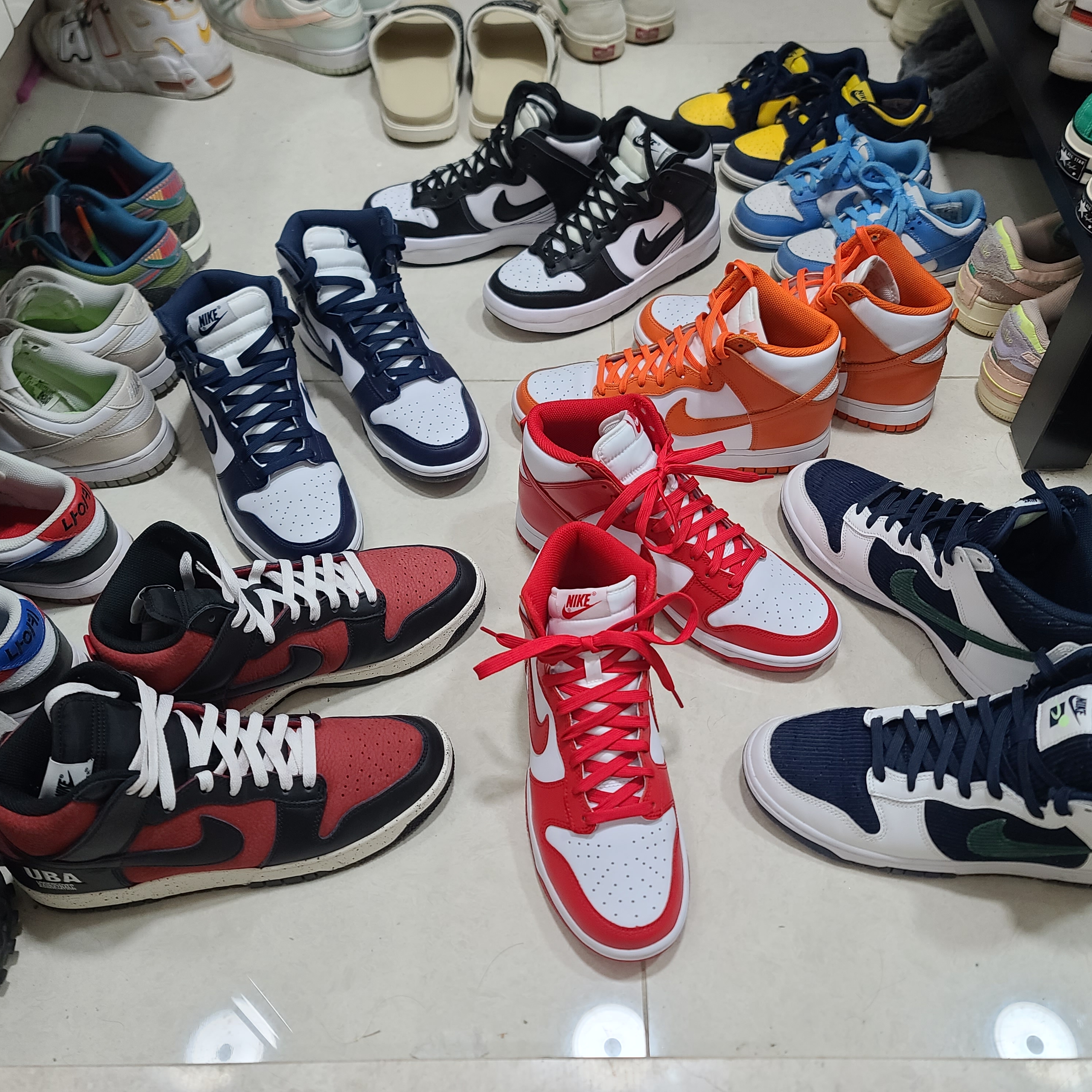 Nike Dunk High Retro Championship White and Red, Nike Dunk High Retro Championship Navy 착용 스타일 - 1