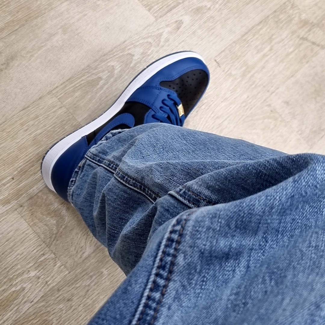 Jordan 1 Retro High OG Dark Marina Blue 착용 스타일 - 1