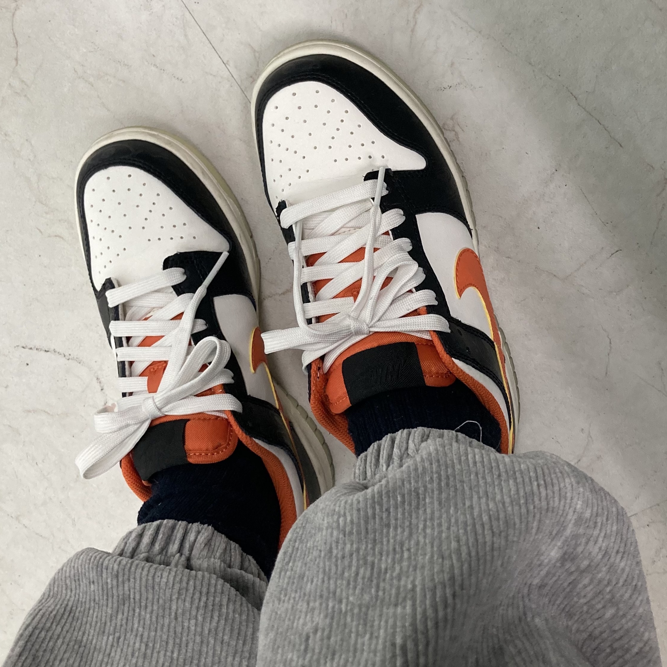 (GS) Nike Dunk Low PRM Halloween 착용 스타일