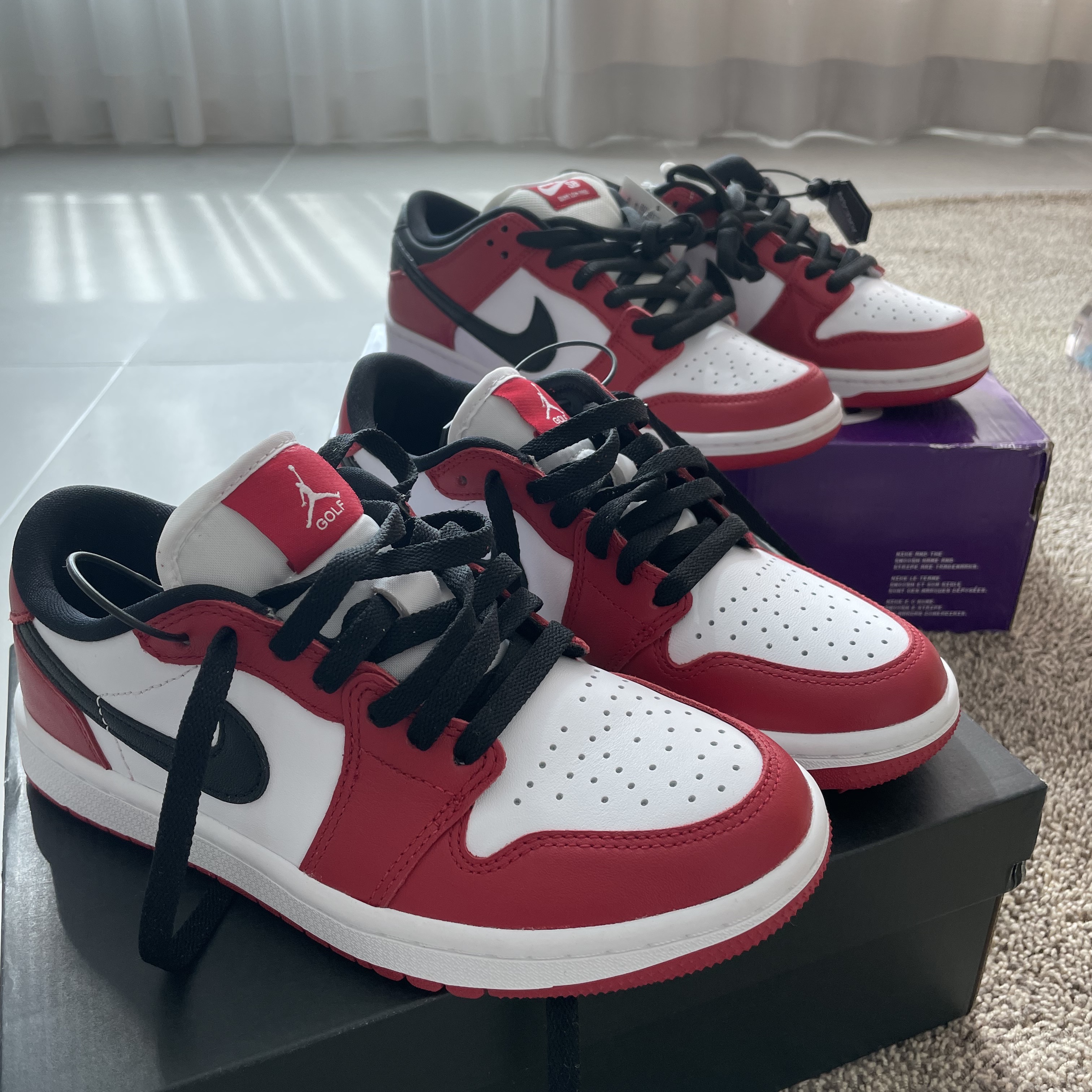 Jordan 1 Low Golf Chicago, Nike SB Dunk Low Pro Chicago 착용 스타일