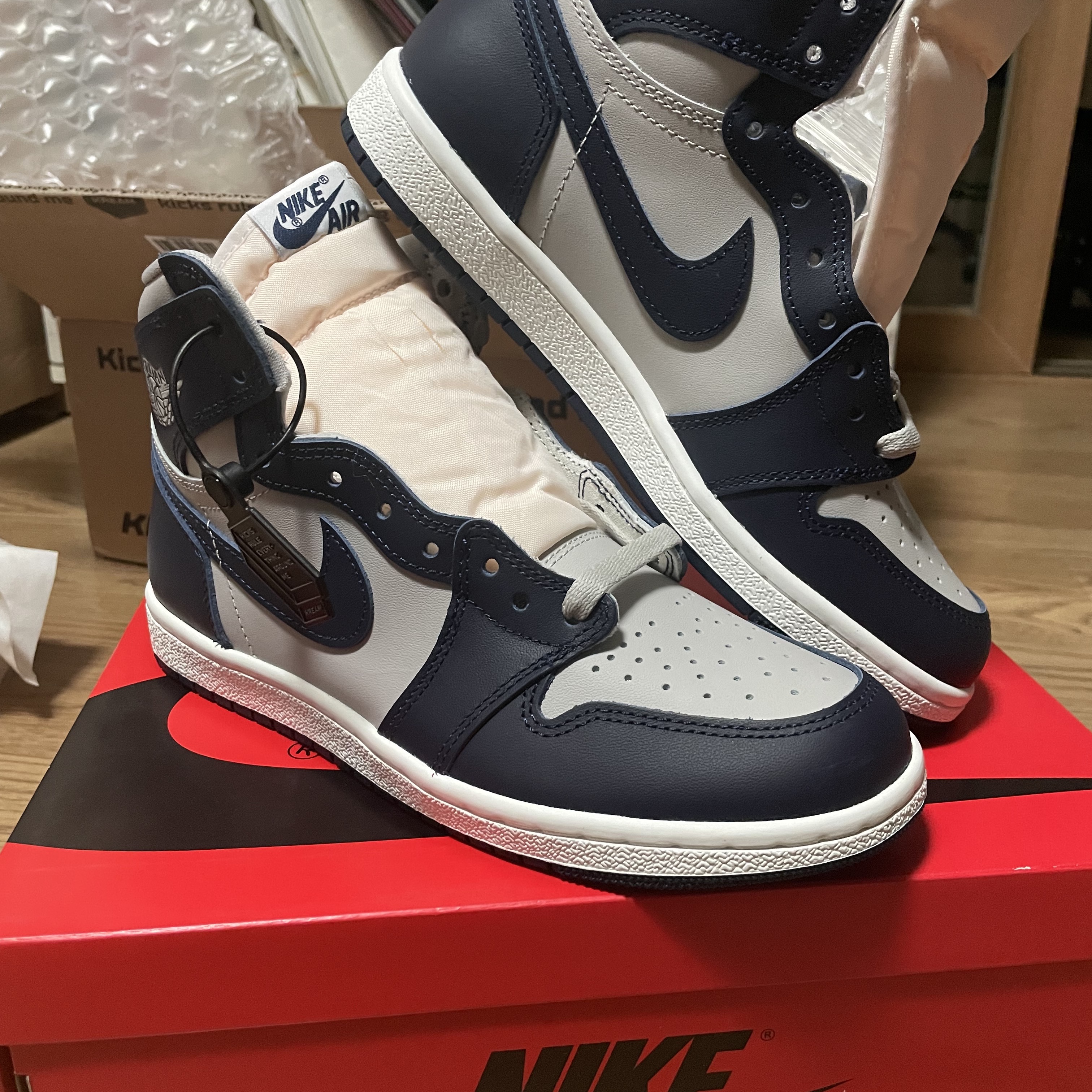 Jordan 1 High 85 College Navy 착용 스타일