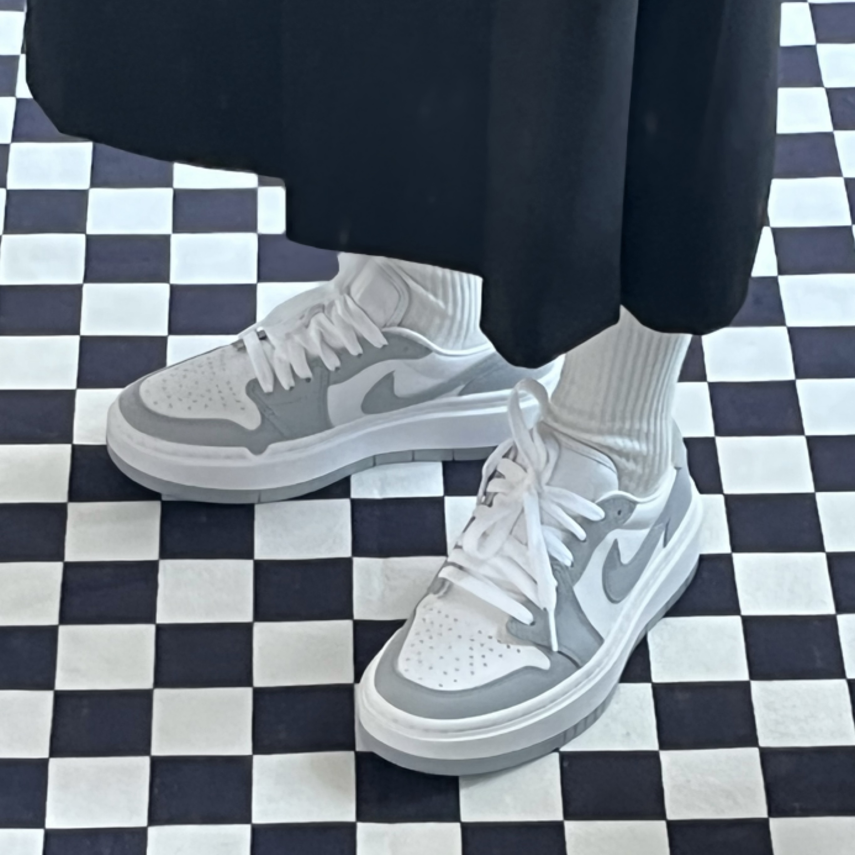 (W) Jordan 1 Elevate Low White and Wolf Grey 착용 스타일