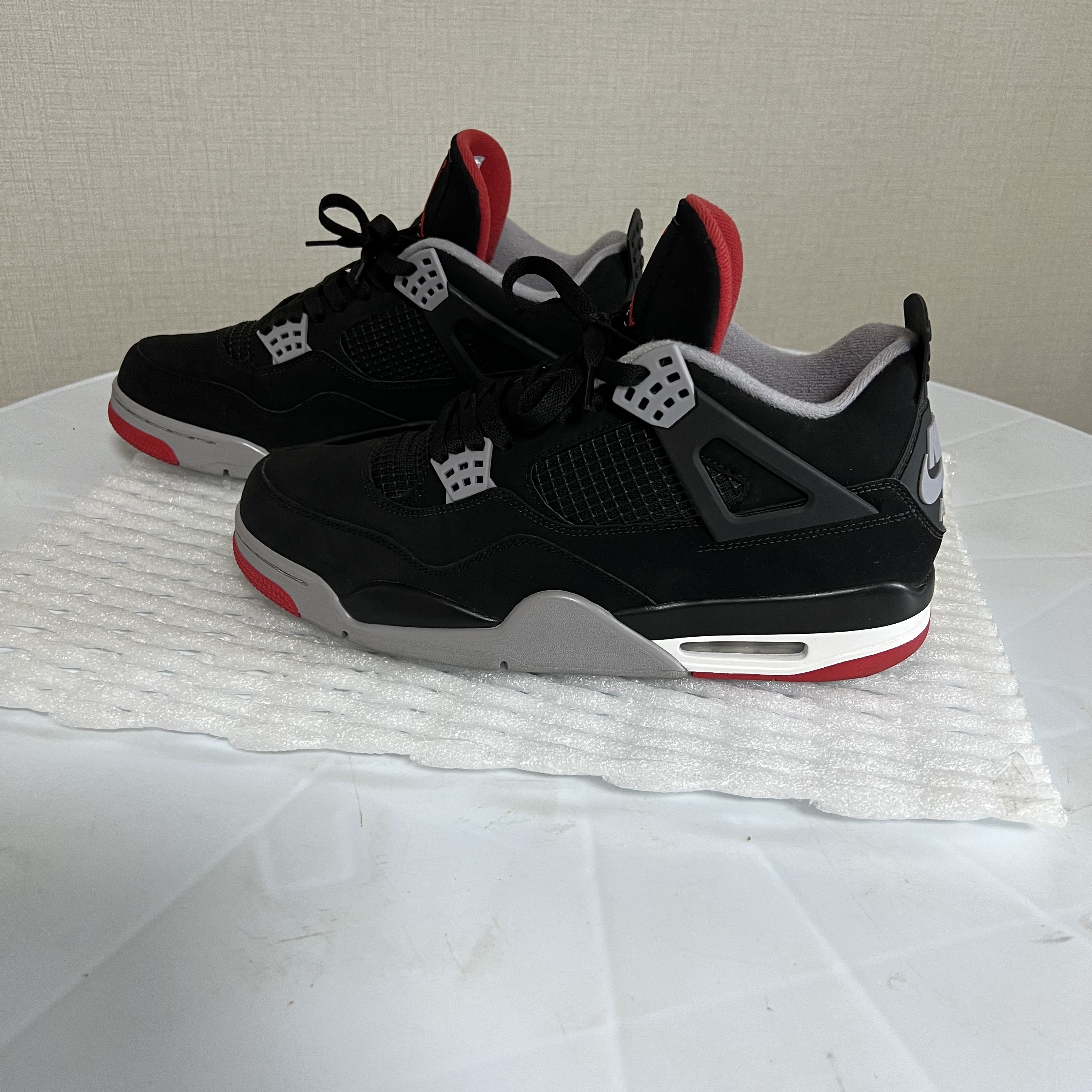 Jordan 4 Retro Bred 2019 착용 스타일 - 3