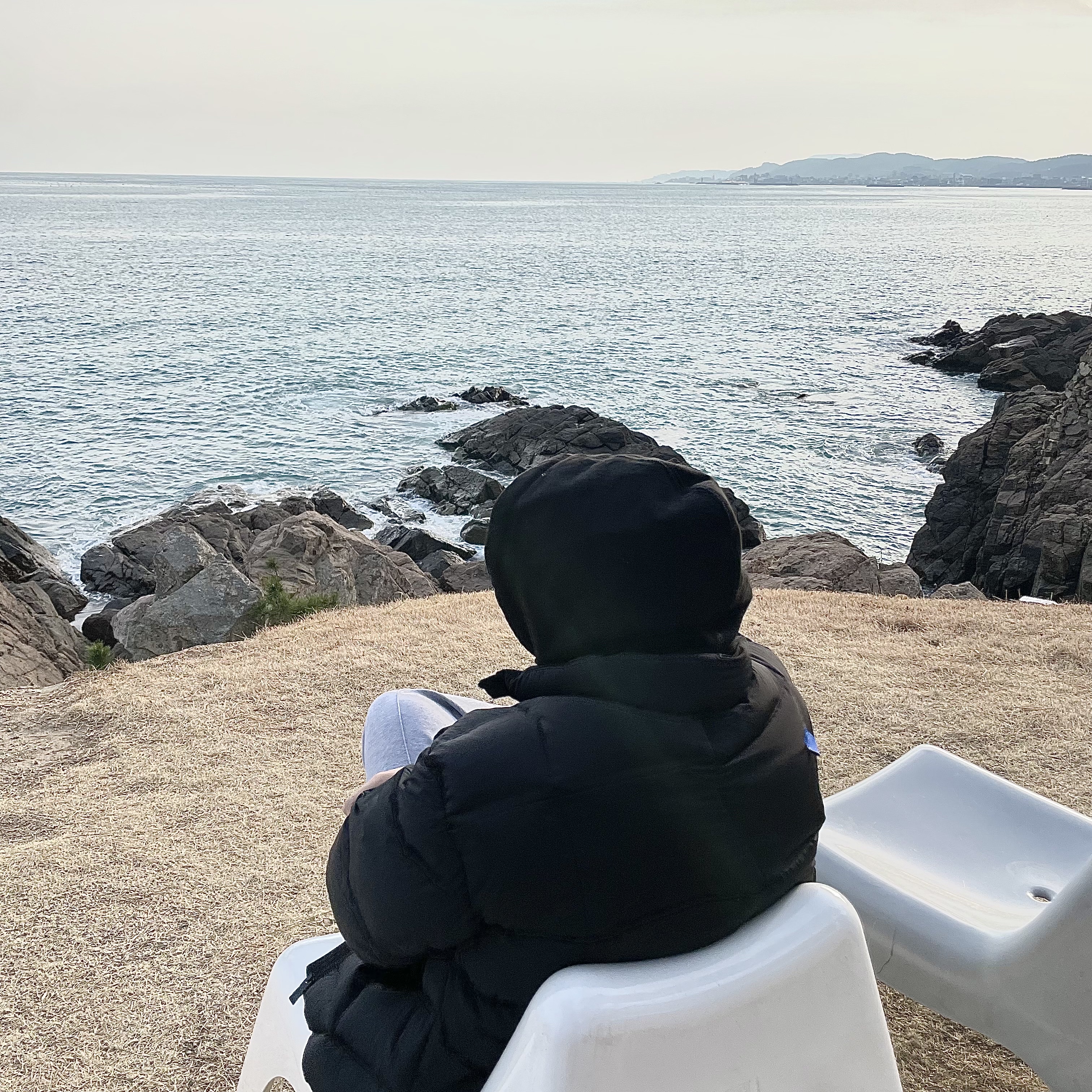 Zara x Ader Error Puffer Jacket Black 착용 스타일