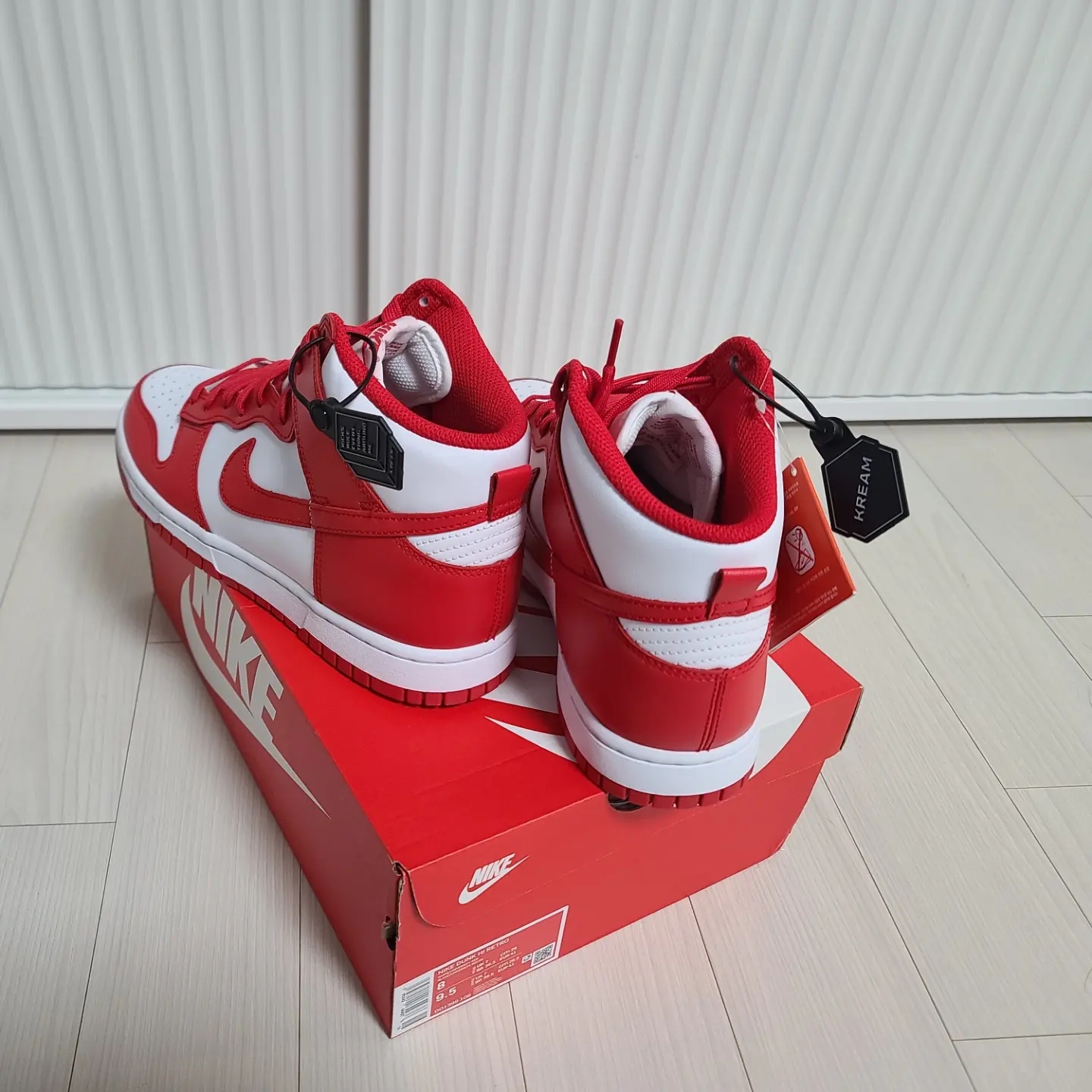 Nike Dunk High Retro Championship White and Red, Nike Dunk High Retro Championship Navy 착용 스타일 - 4