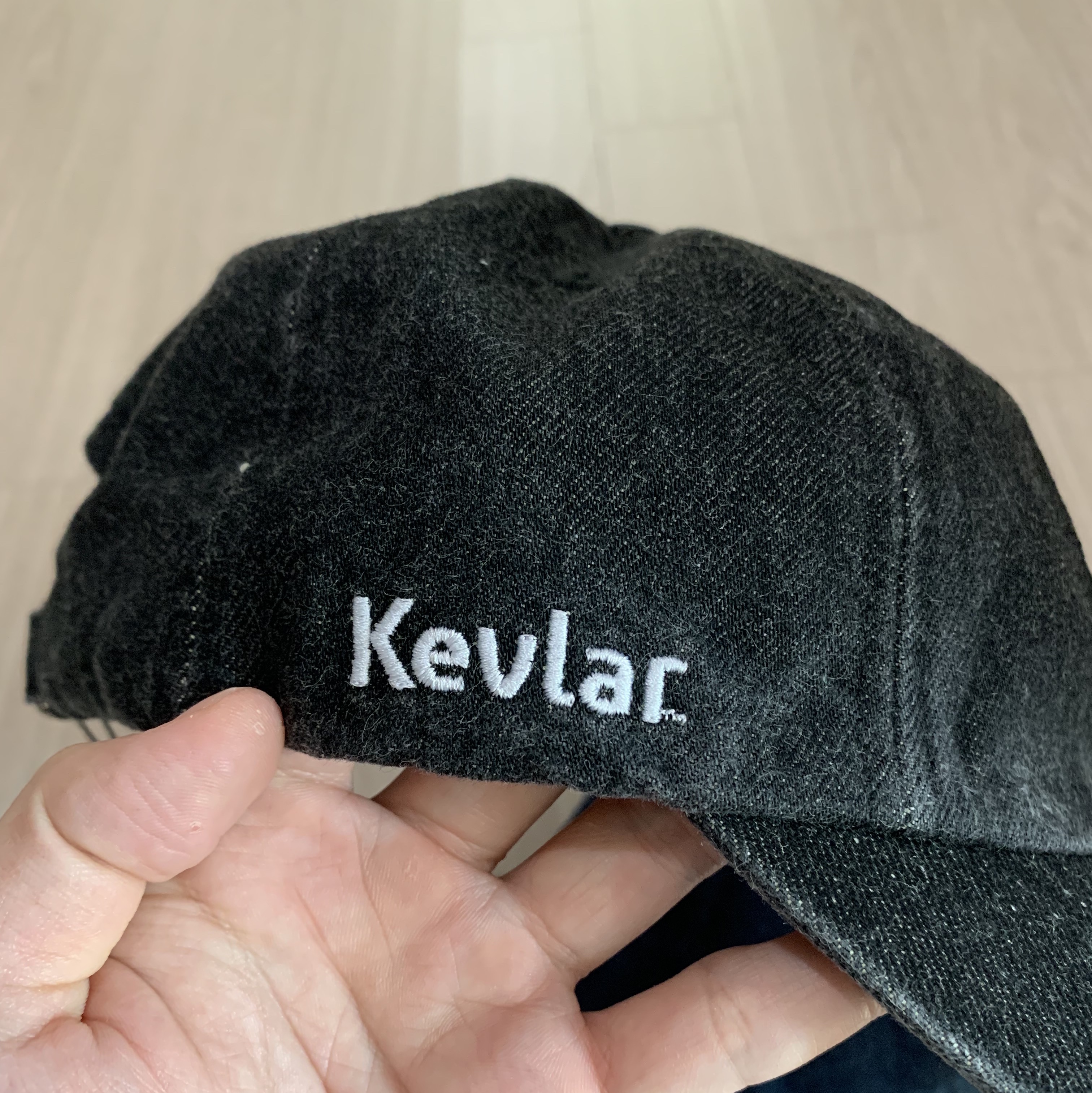 Supreme Kevlar Denim S Logo 6-Panel Black - 22SS, Supreme Kevlar Denim S Logo 6-Panel Indigo - 22SS 착용 스타일 - 3