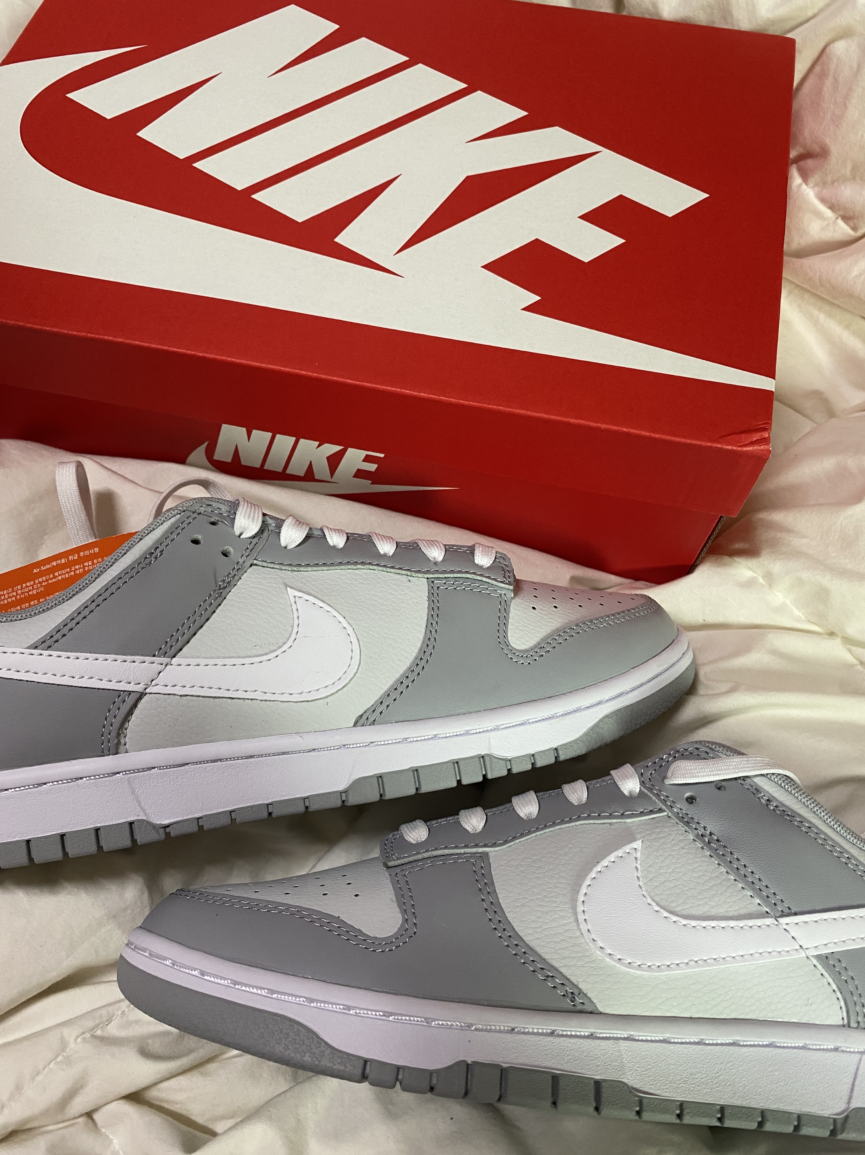 Nike Dunk Low Retro Wolf Grey 착용 스타일 - 1