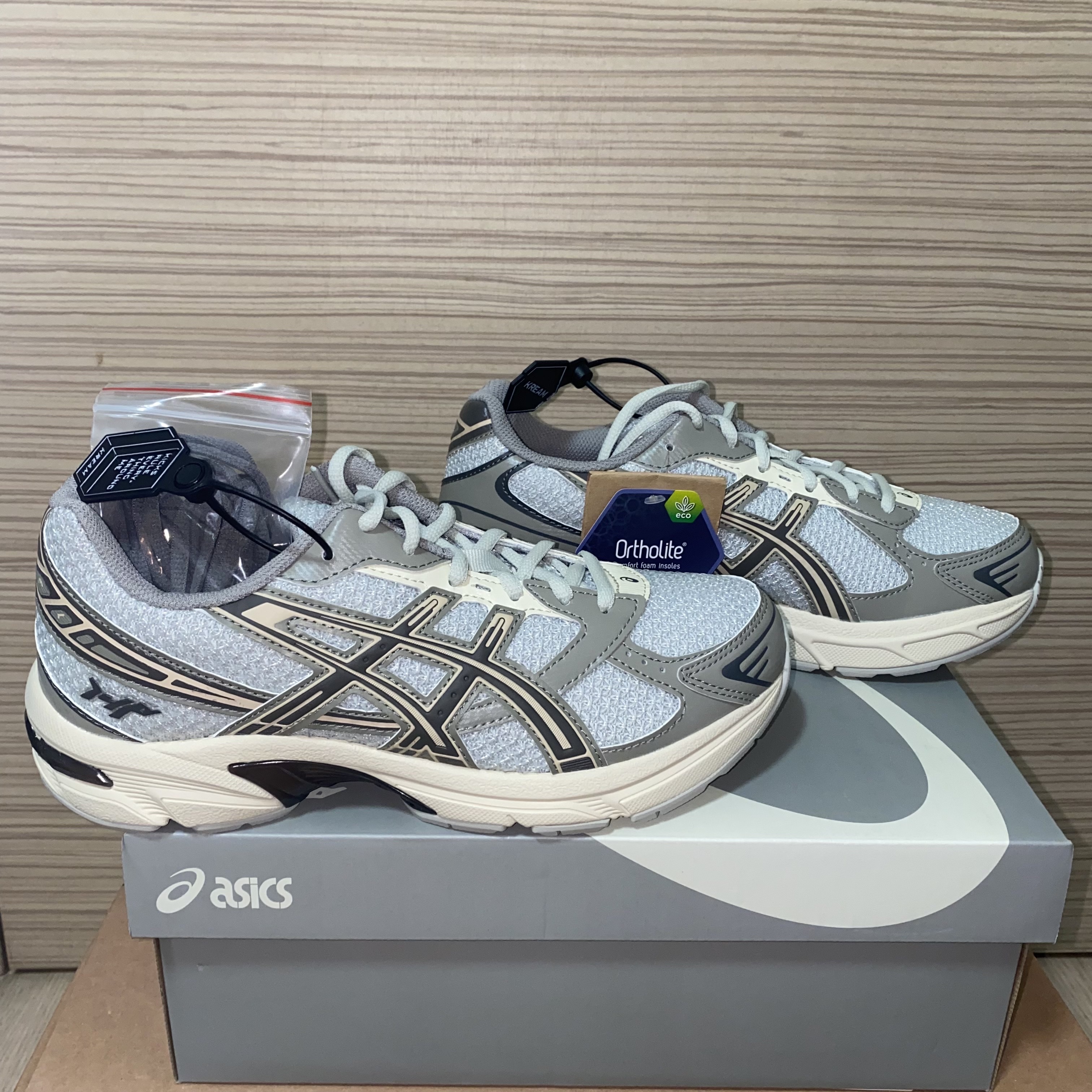 Asics x I4P Gel-1130 Glacier Grey Mink 착용 스타일 - 2