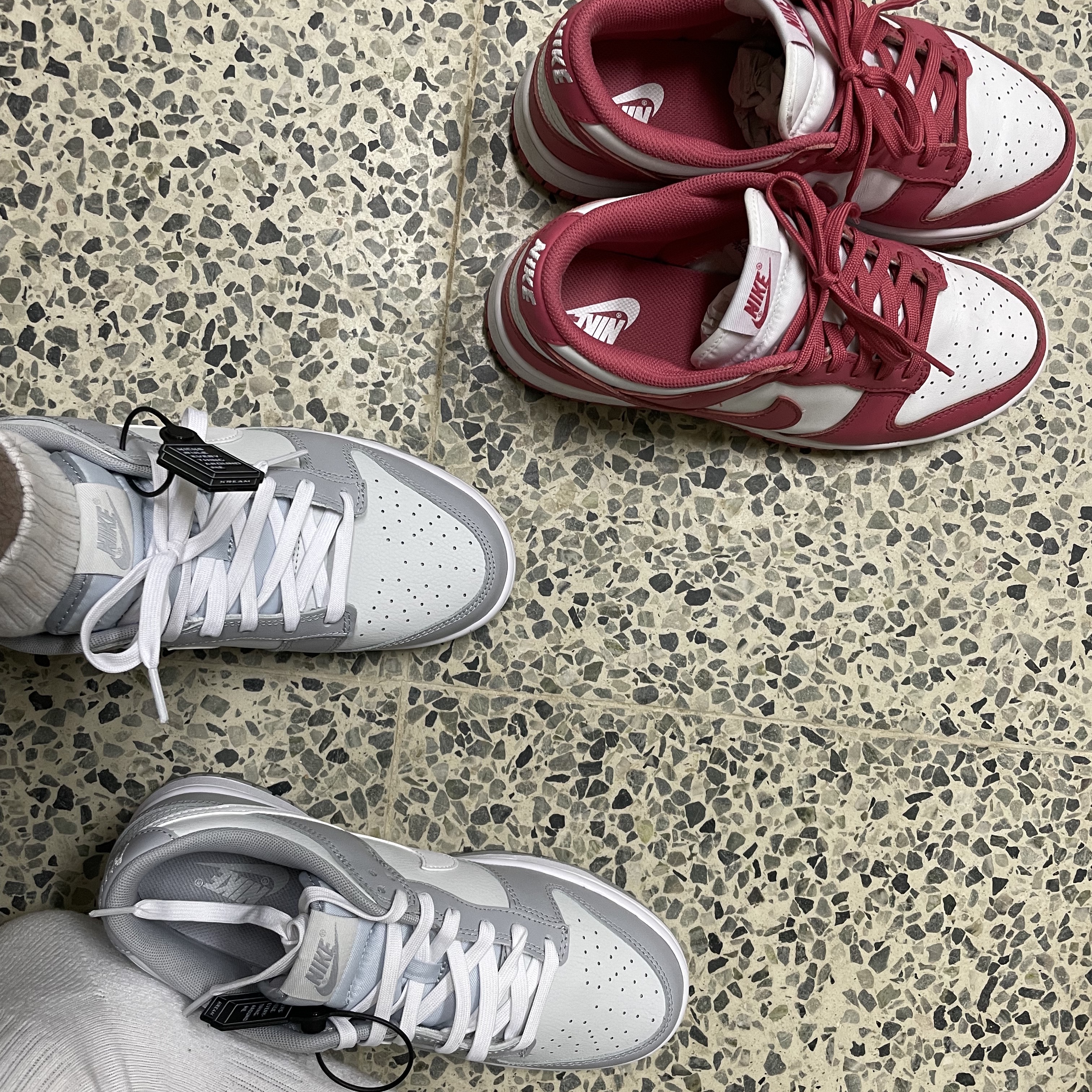 Nike Dunk Low Retro Wolf Grey, (W) Nike Dunk Low Archeo Pink 착용 스타일