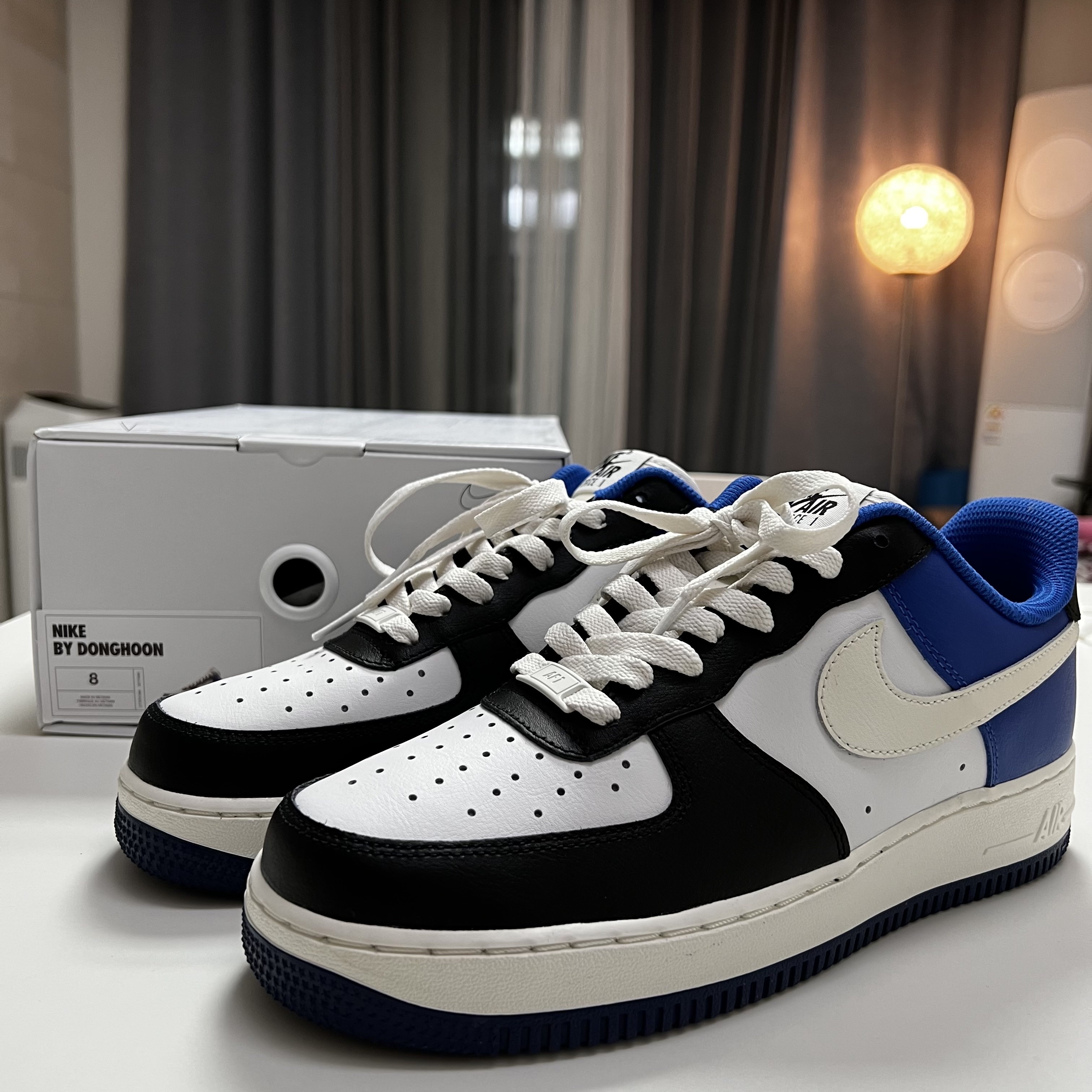 Nike Air Force 1 '07 Low White, Jordan 1 x Travis Scott x Fragment Retro Low OG SP Military Blue 착용 스타일