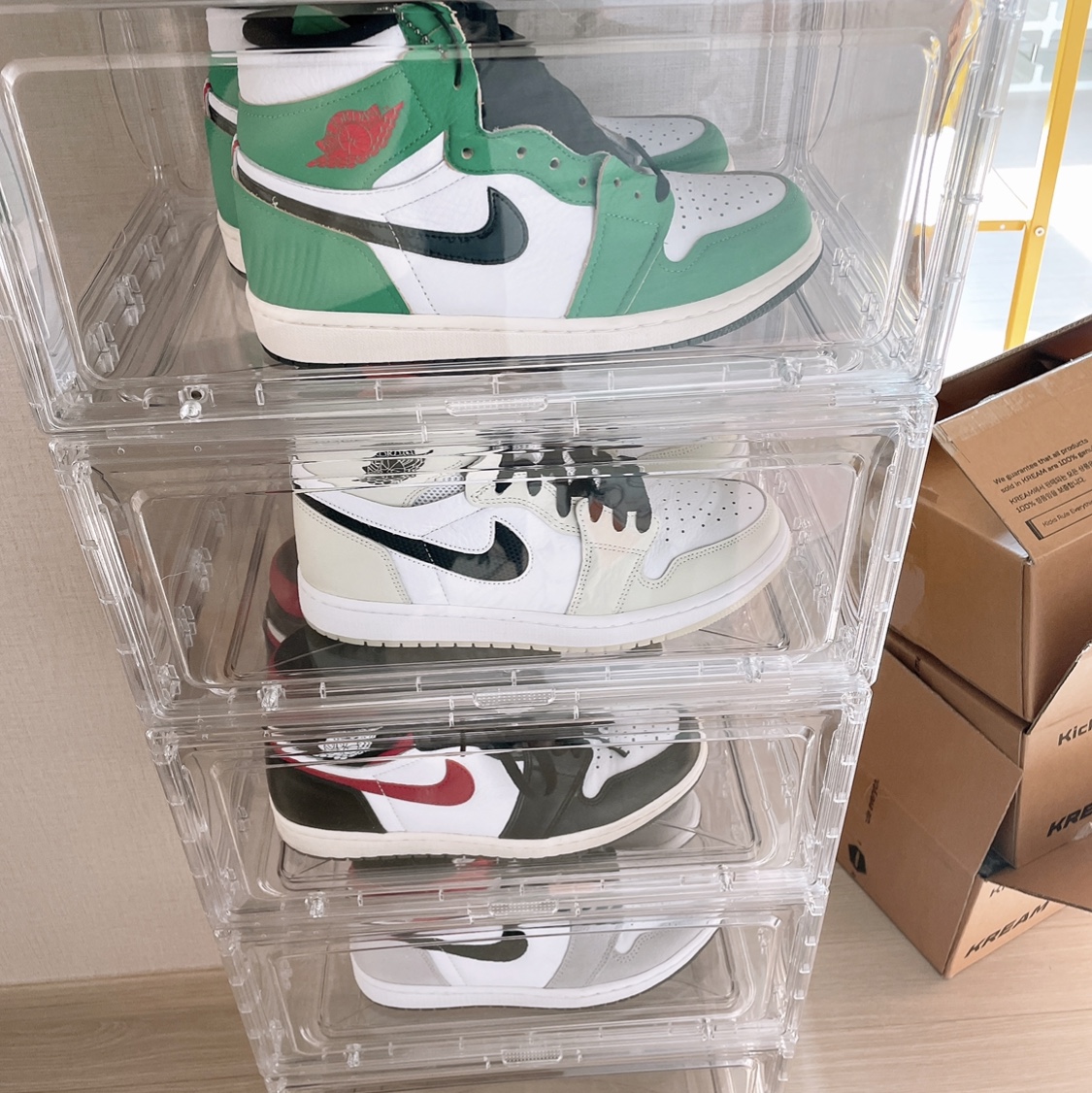 (W) Jordan 1 Retro High OG Lucky Green 착용 스타일 - 3