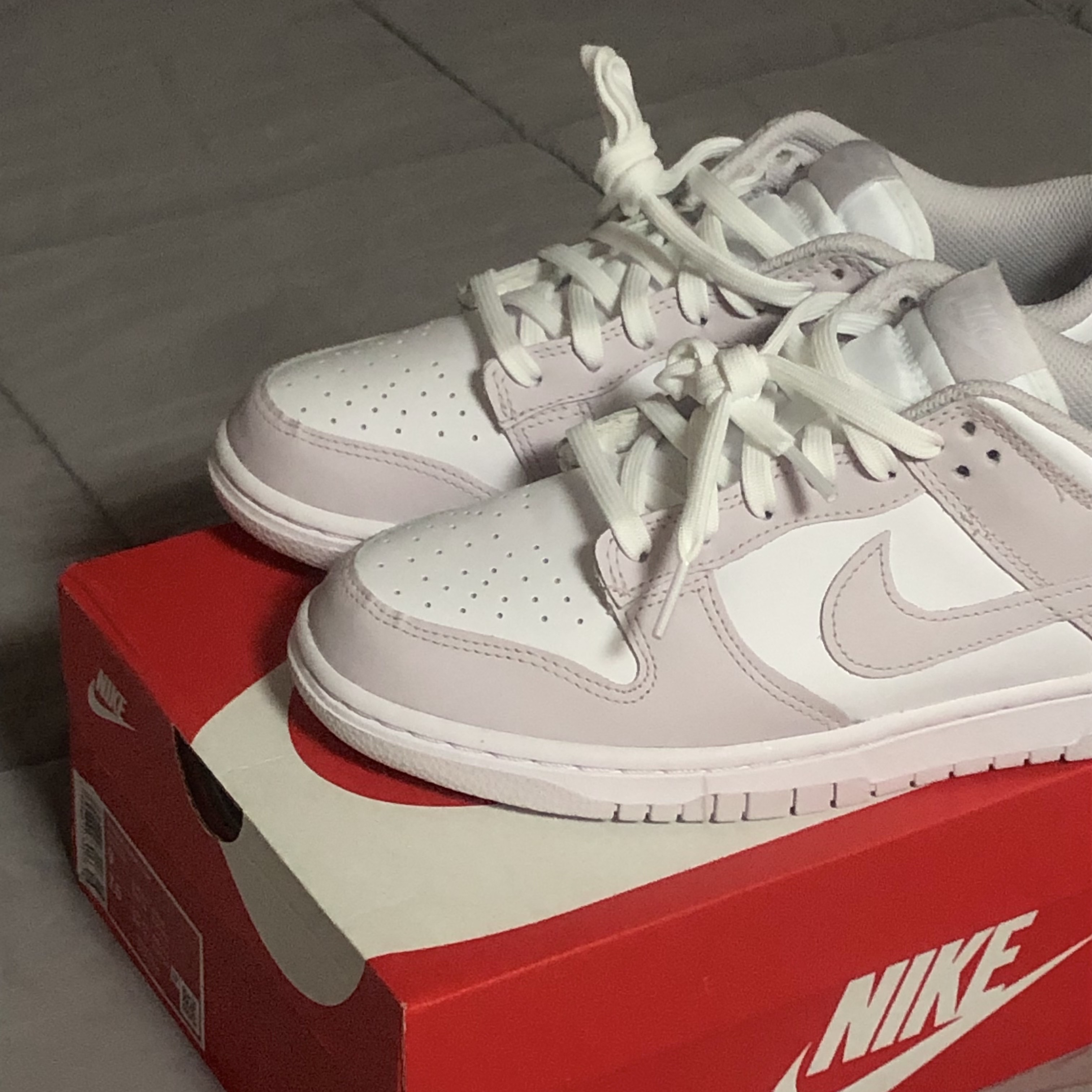 (W) Nike Dunk Low Venice 착용 스타일