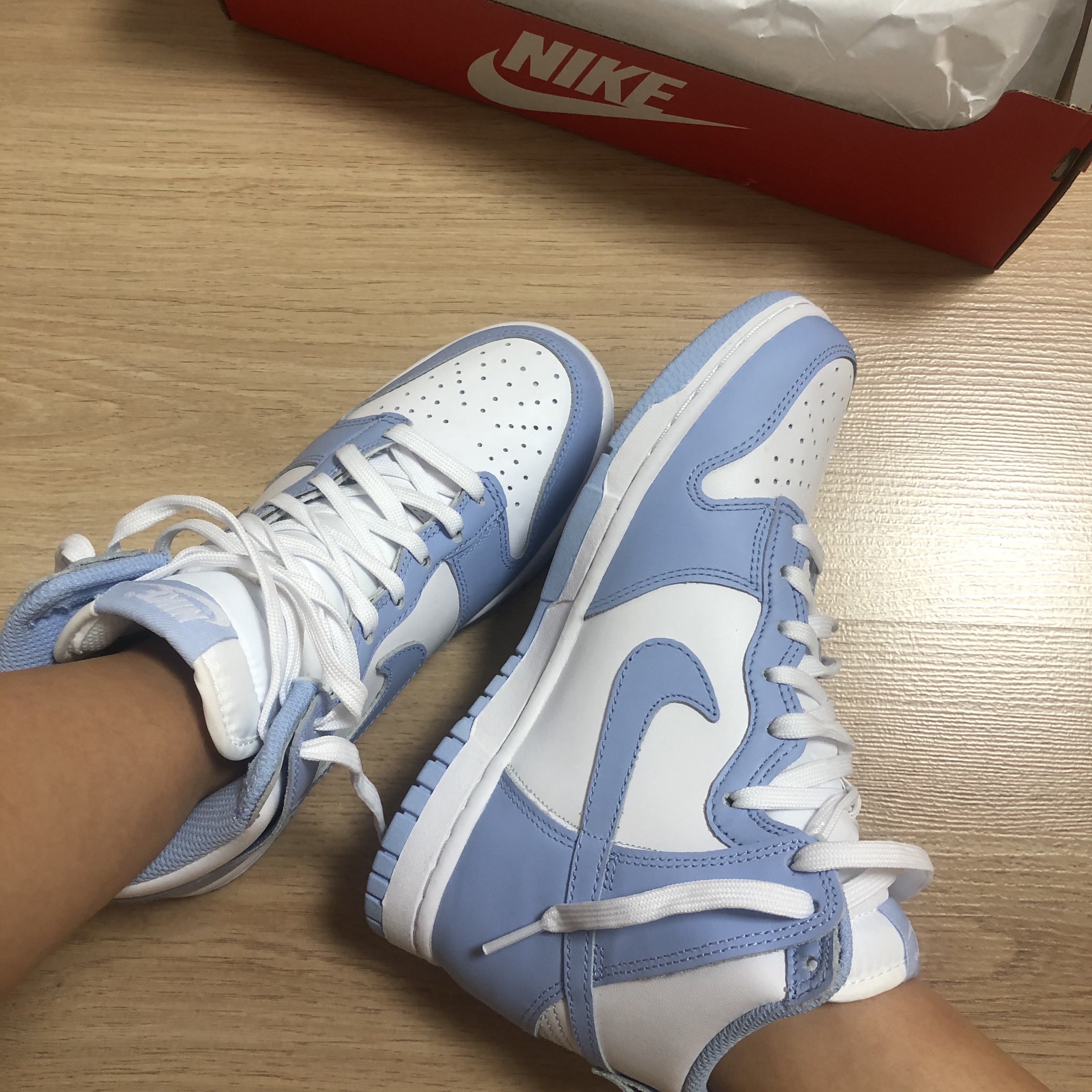 (W) Nike Dunk High Aluminum 착용 스타일