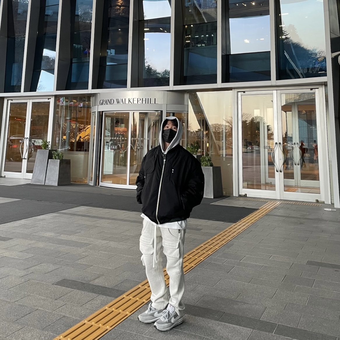 Nike x Sacai x Fragment LDWaffle Light Smoke Grey 착용 스타일