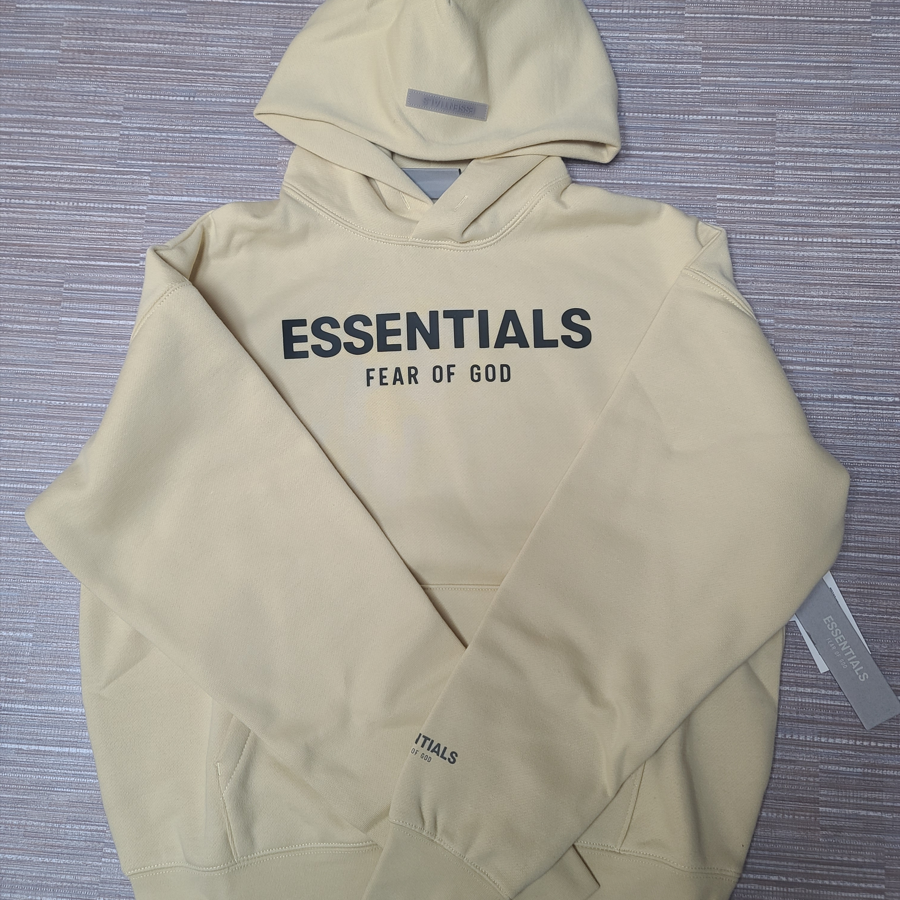 (Kids) Essentials Logo Print Pullover Hoodie Garden Glove - Mr. Porter Exclusive 착용 스타일 - 1