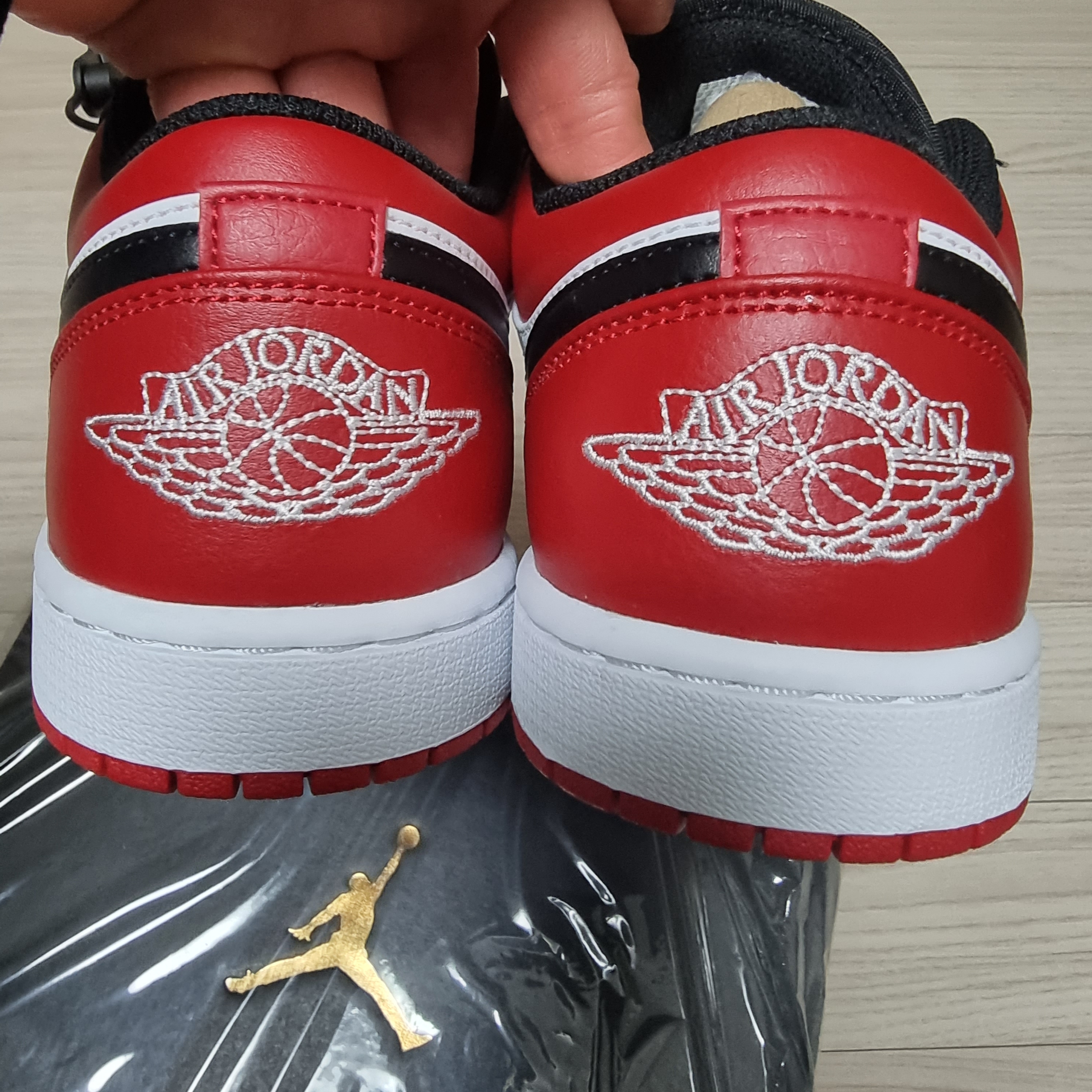 Jordan 1 Low Bred Toe 착용 스타일