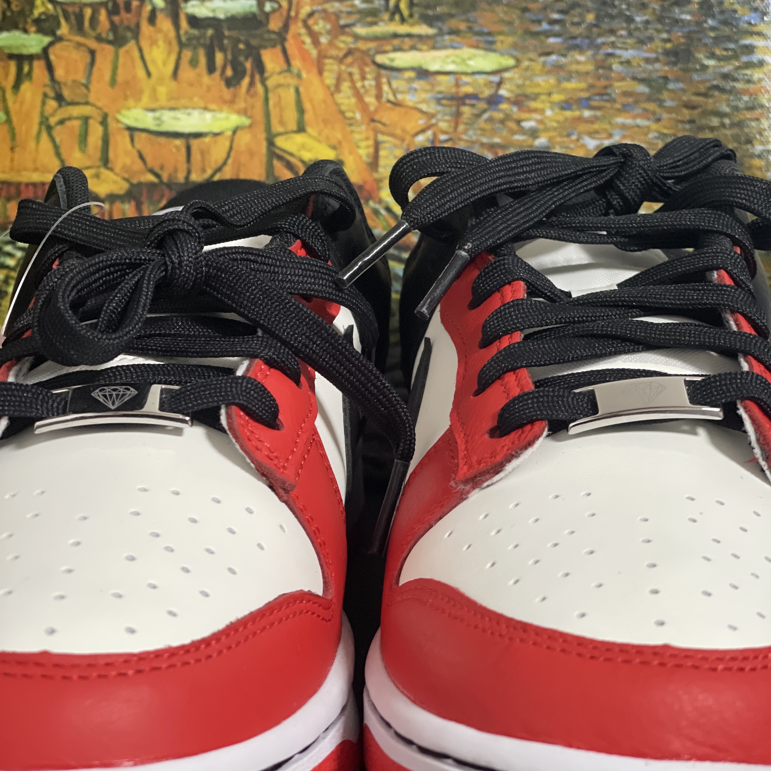 Nike x NBA Dunk Low Retro EMB Black and Chile Red, Playstation 5 Blu-ray Edition (SIEK 220V) 착용 스타일 - 2