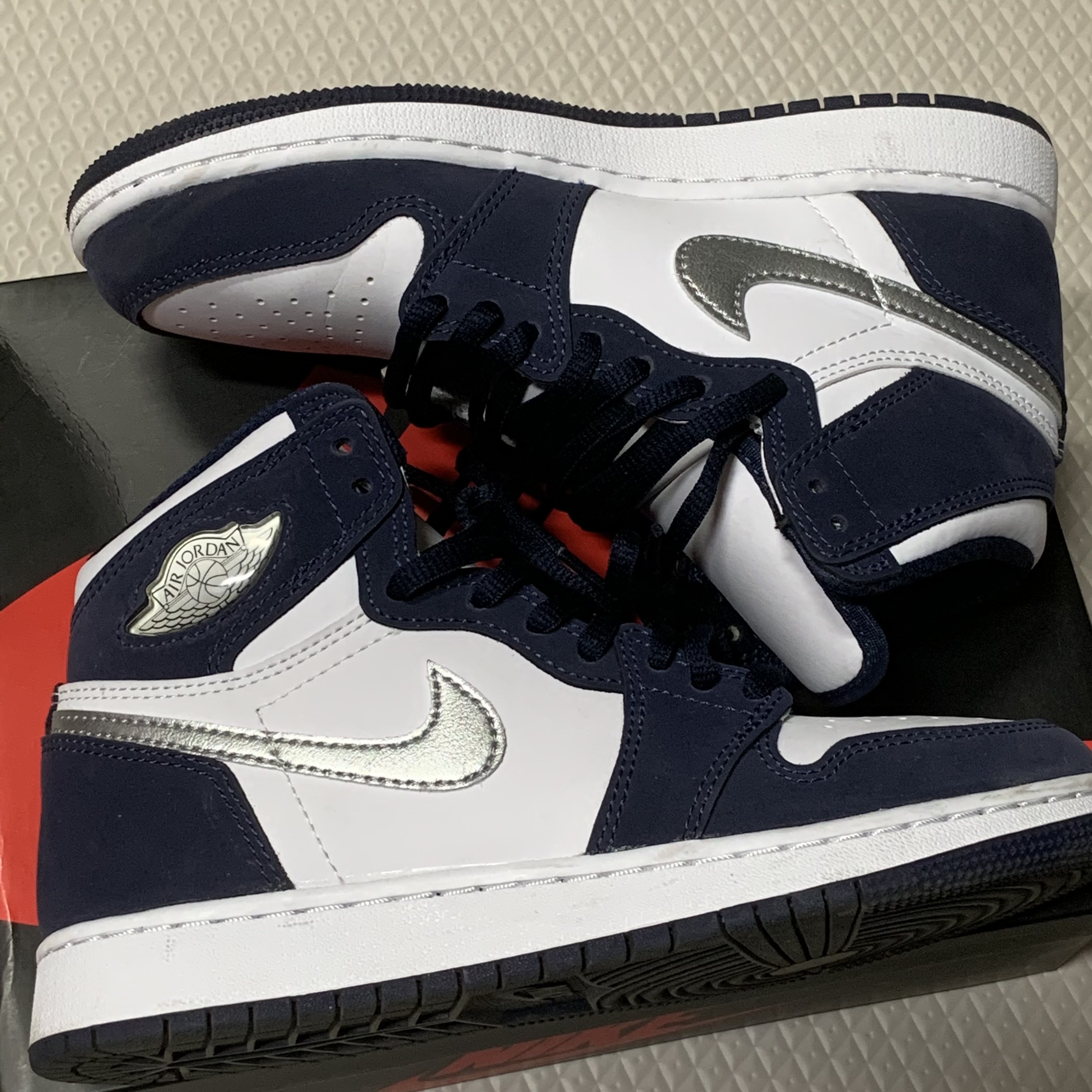 (GS) Jordan 1 Retro High OG CO.JP Midnight Navy 착용 스타일 - 1
