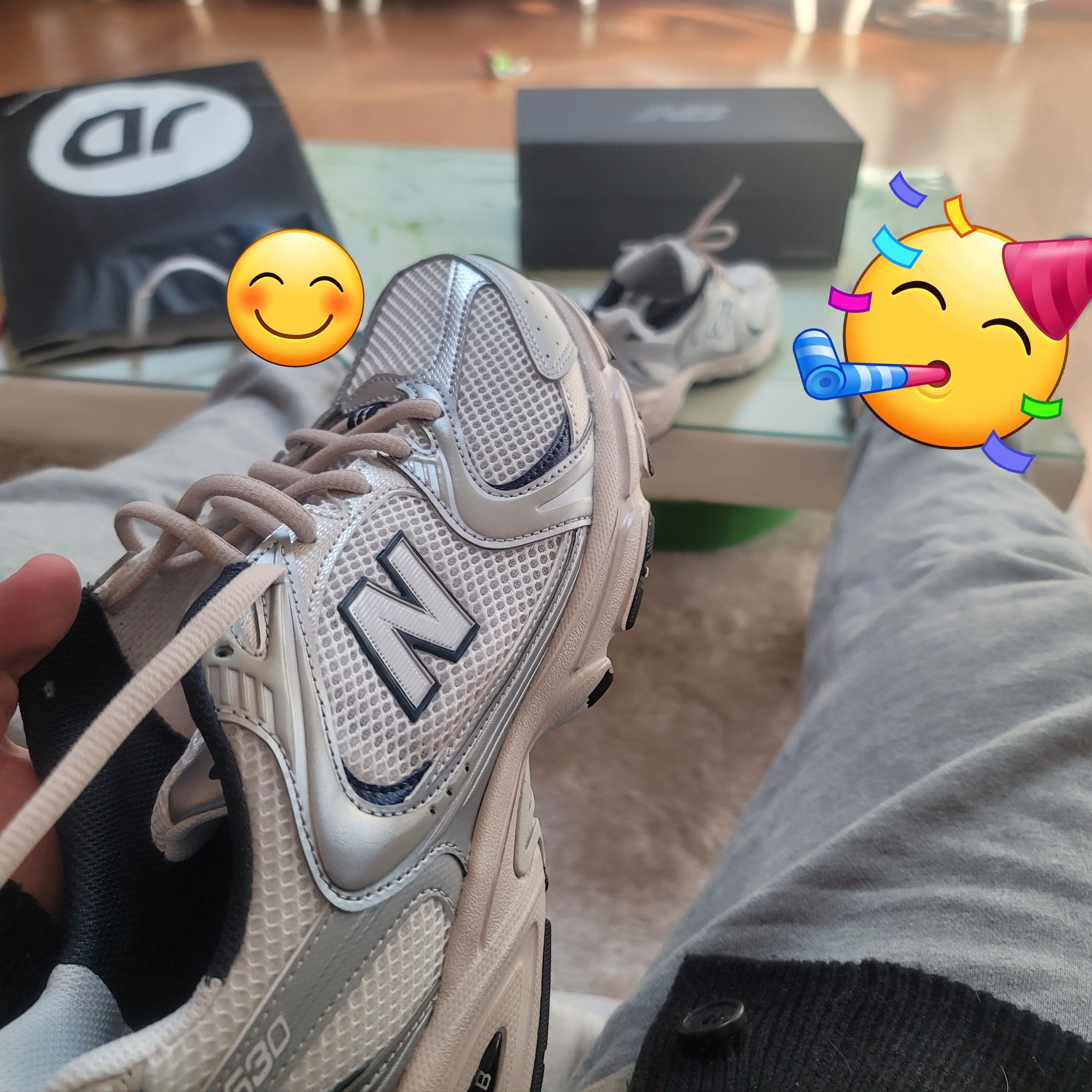 New Balance 530 Steel Grey 착용 스타일