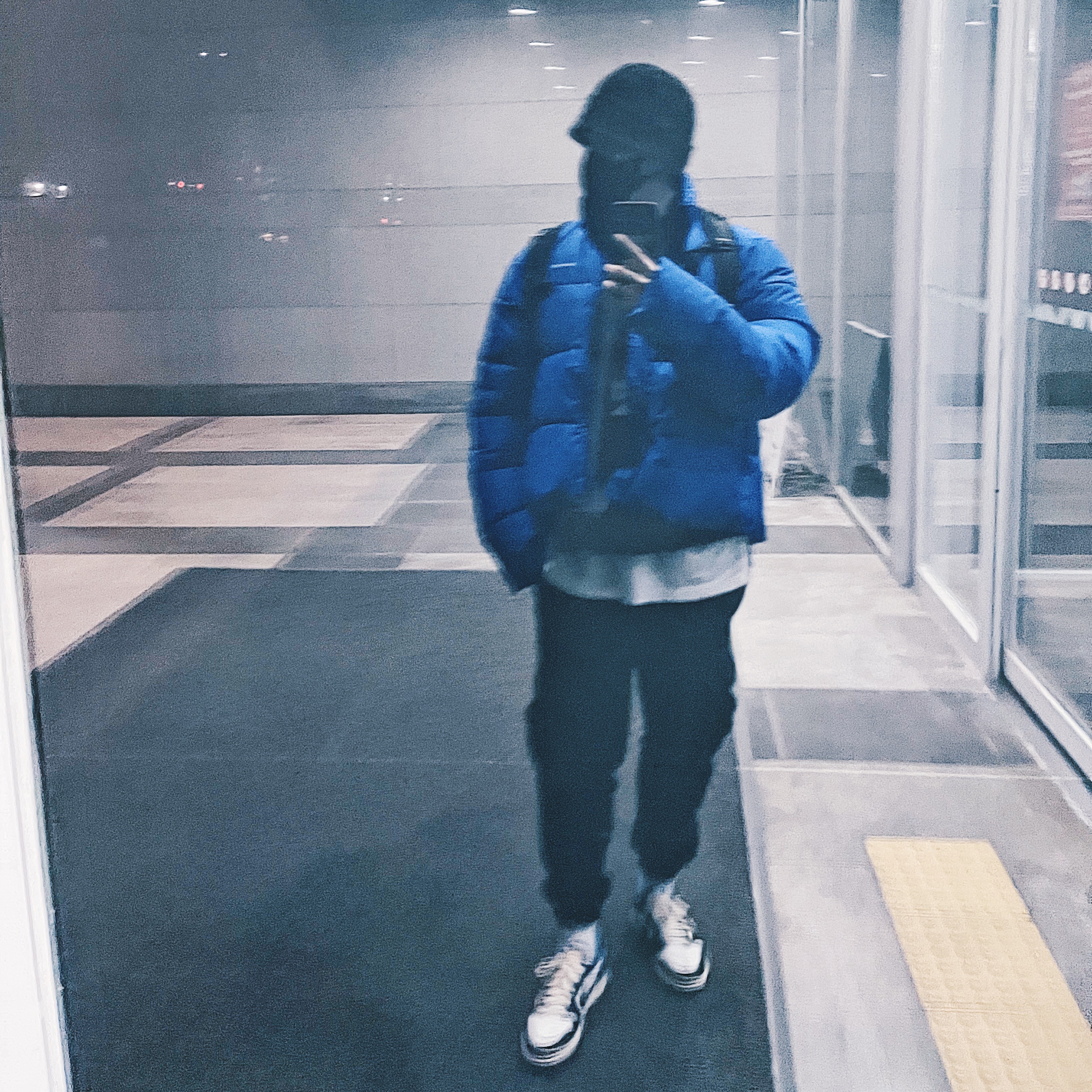 Jordan 1 x Travis Scott x Fragment Retro Low OG SP Military Blue 착용 스타일