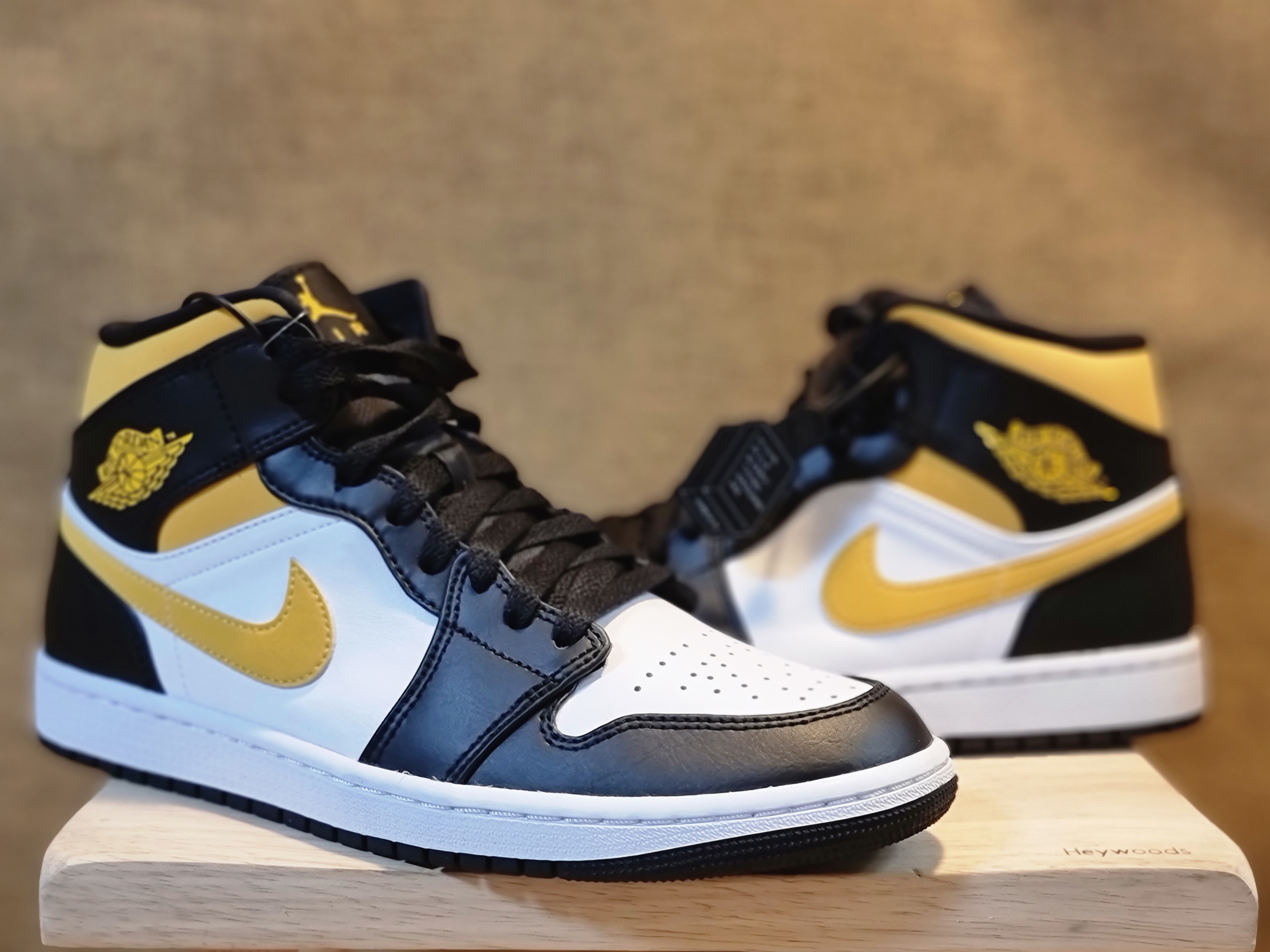 Jordan 1 Mid Pollen 착용 스타일