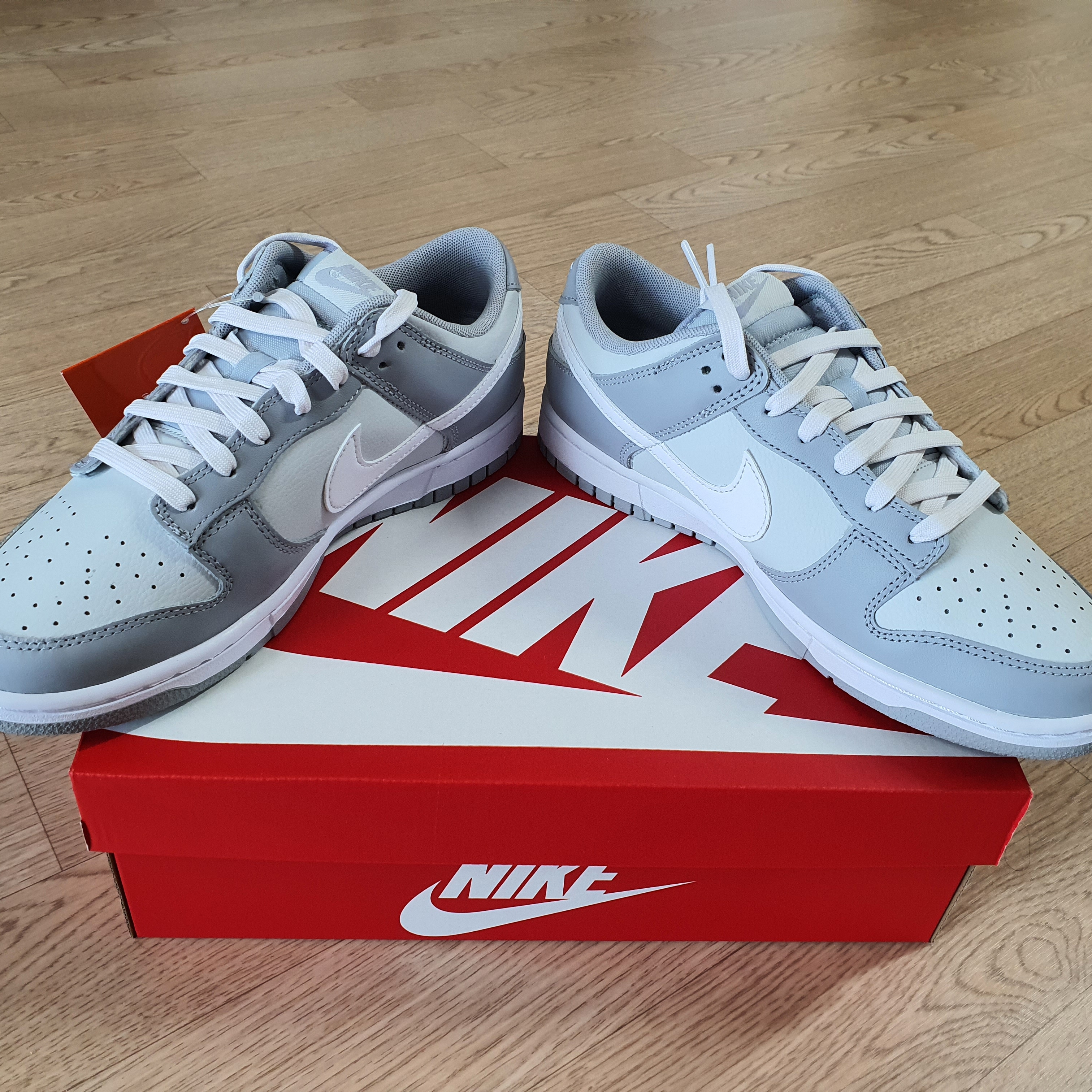 Nike Dunk Low Retro Wolf Grey 착용 스타일 - 2