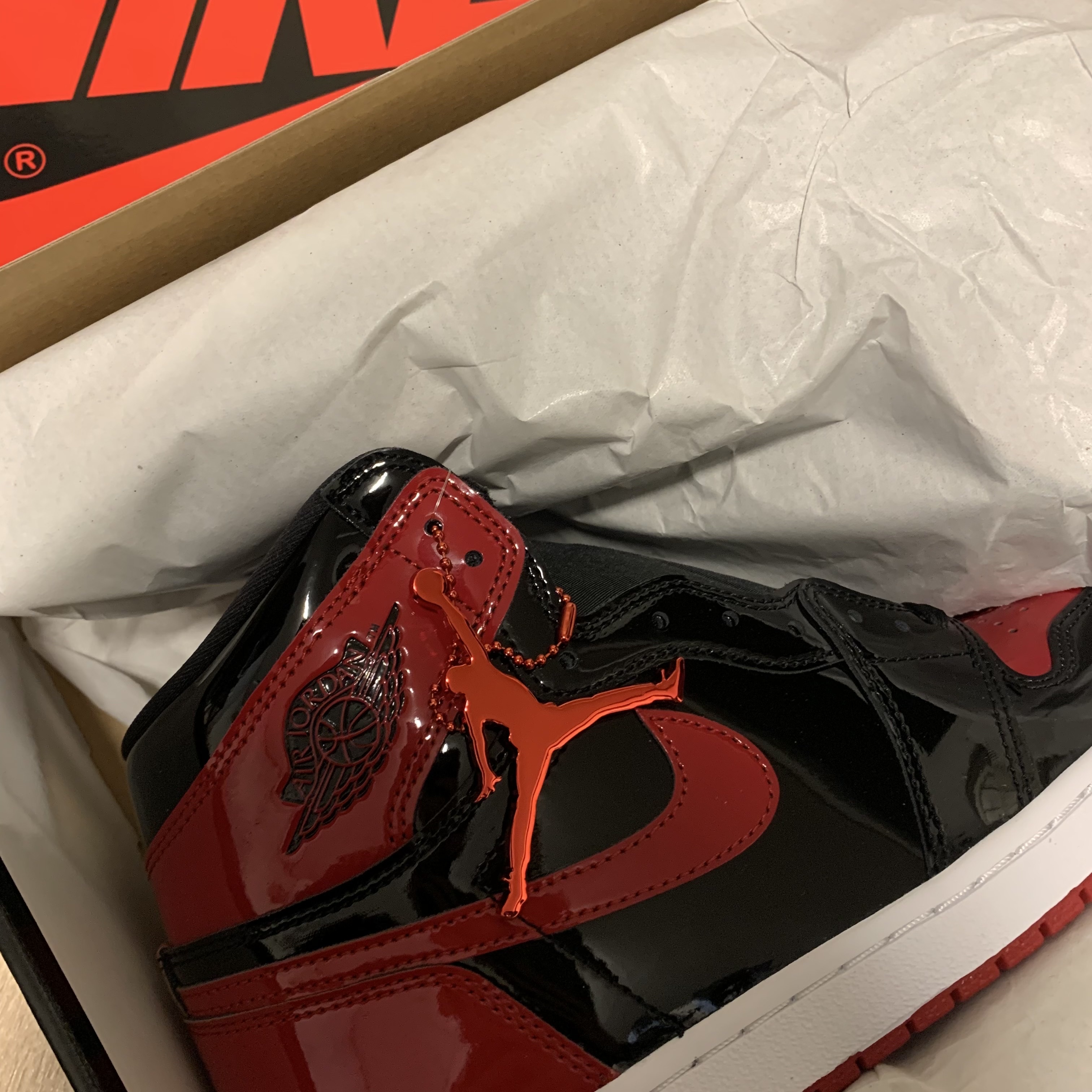 Jordan 1 Retro High OG Patent Bred 착용 스타일